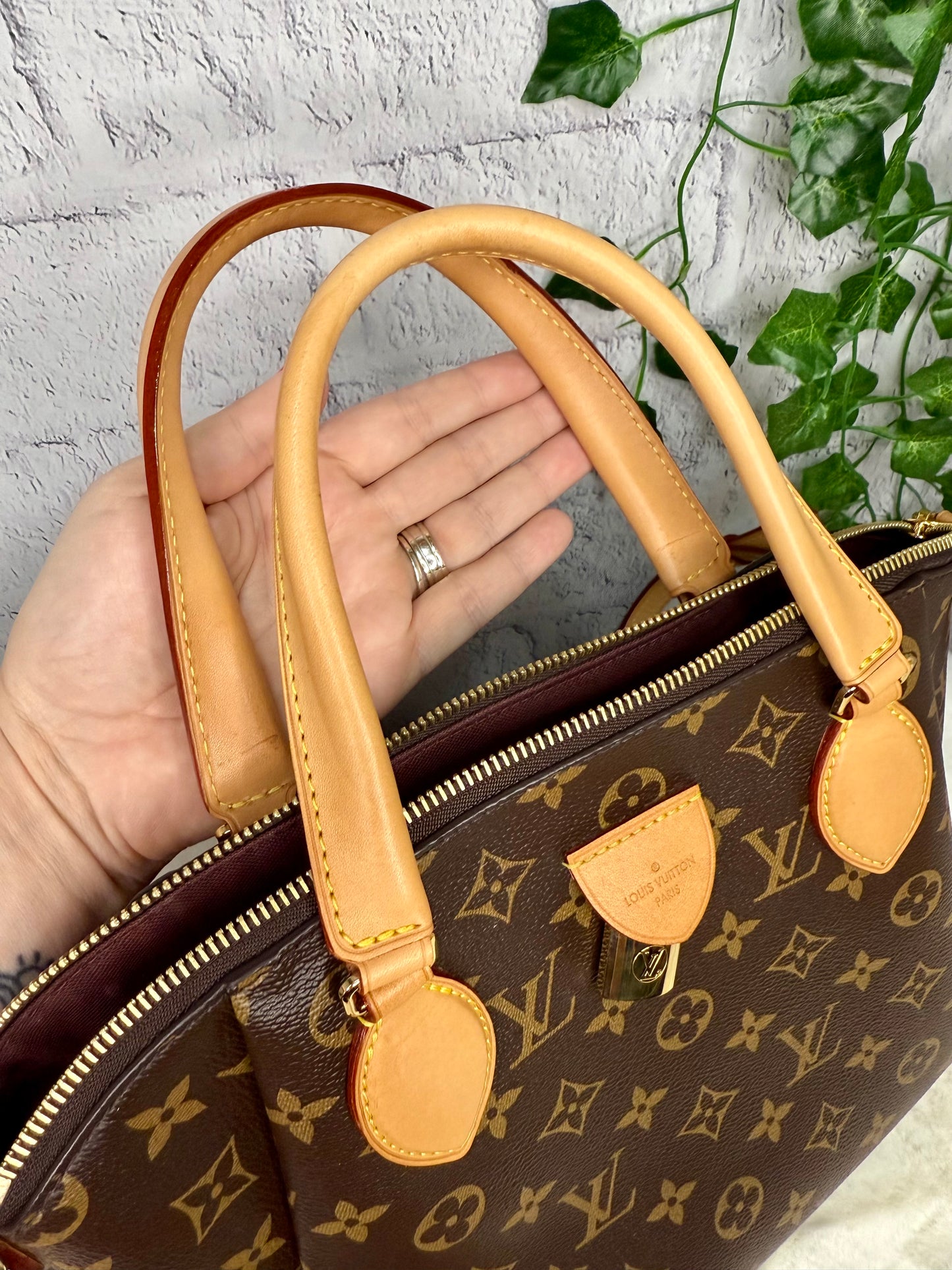 Louis Vuitton Monogram Rivoli MM