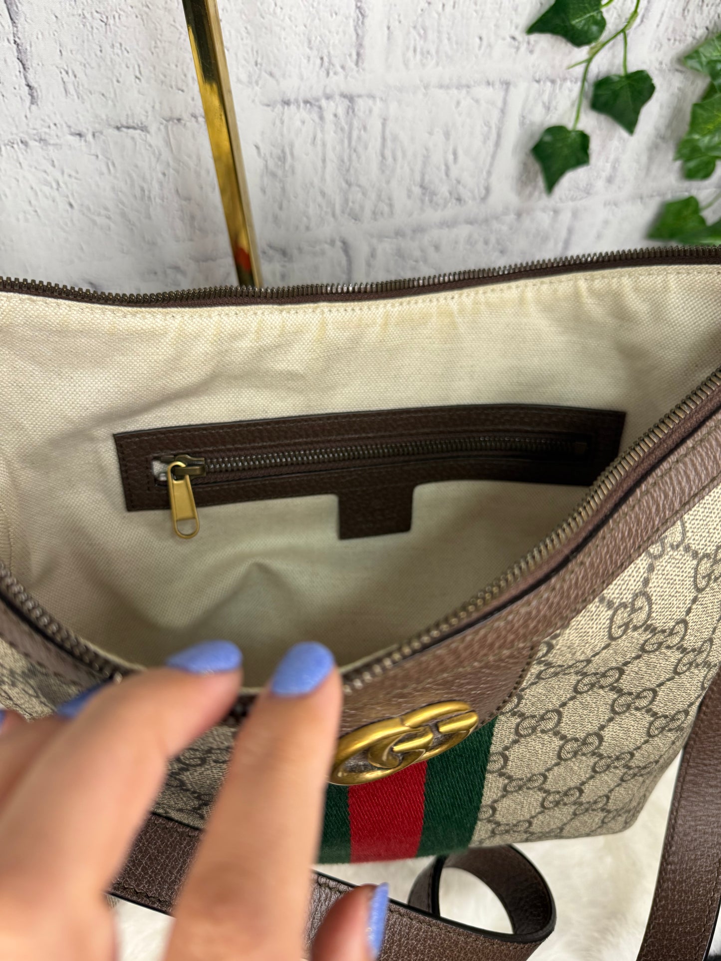 Gucci Supreme Ophidia Half Moon Hobo Bag Small
