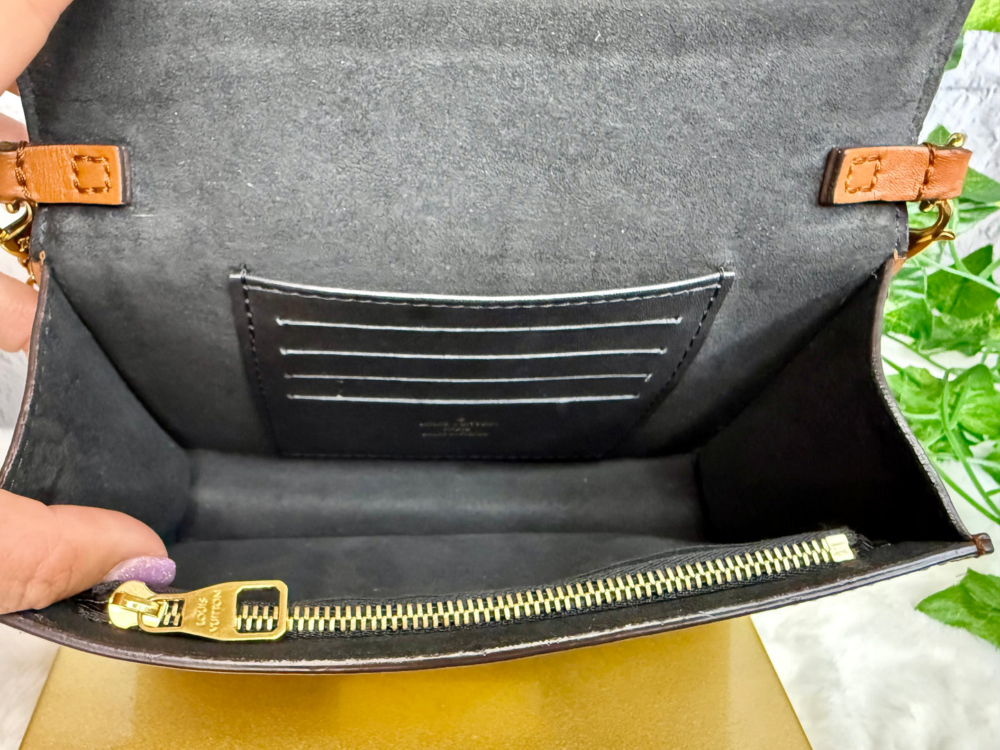 Louis Vuitton Reverse Monogram Dauphine Wallet On Chain