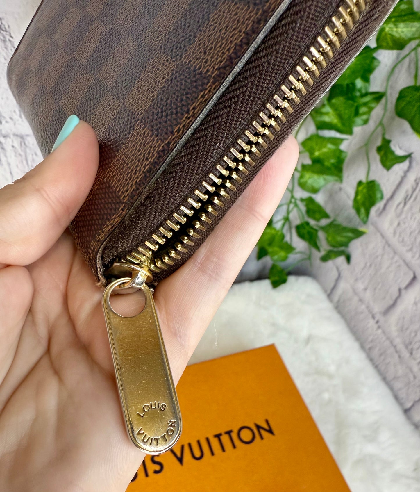 Louis Vuitton Damier Ebene Long Zippy Wallet