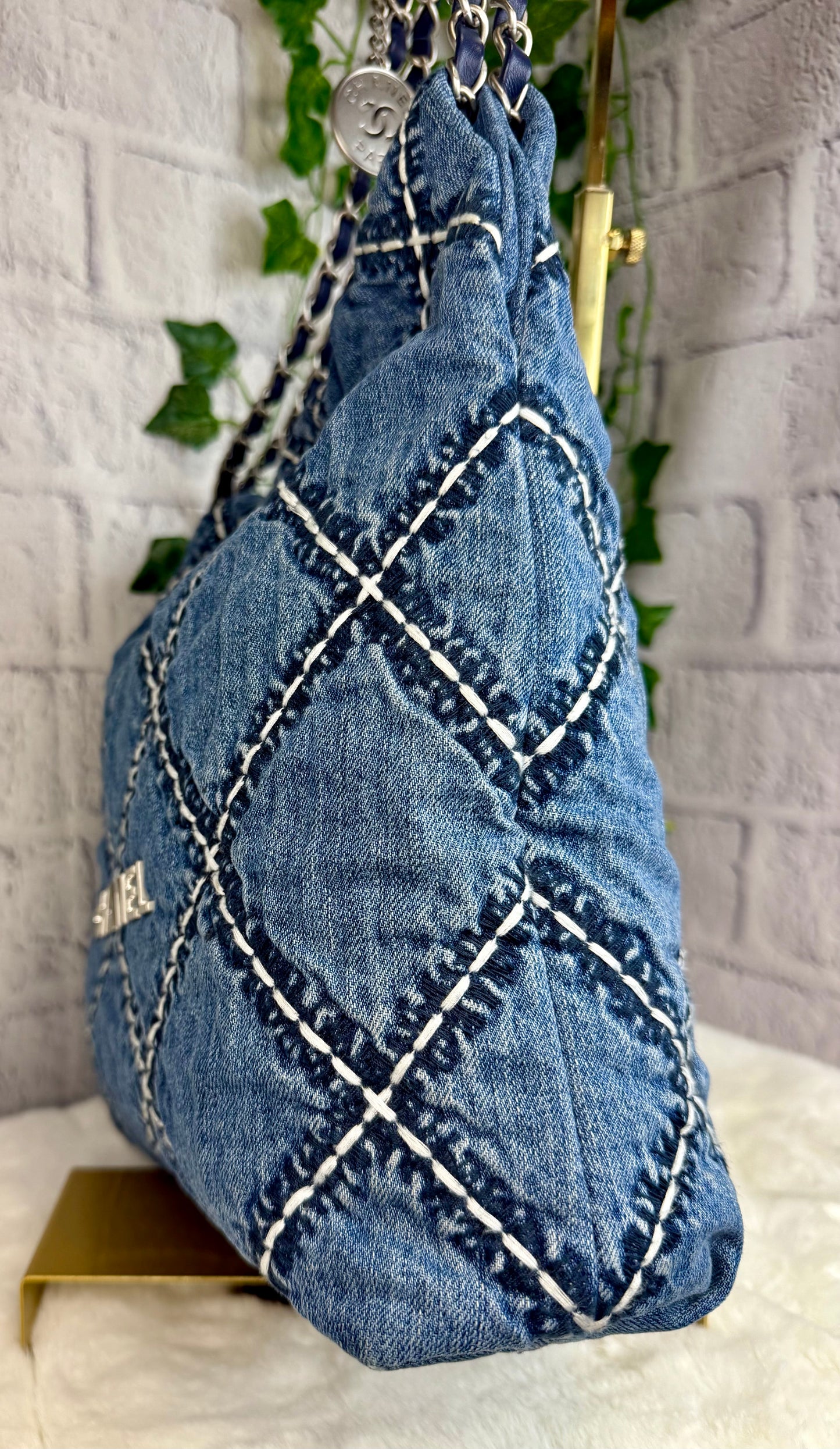 Chanel 22 Denim Hobo Bag w/ Pouch Small (Not Mini) NEW With Tags