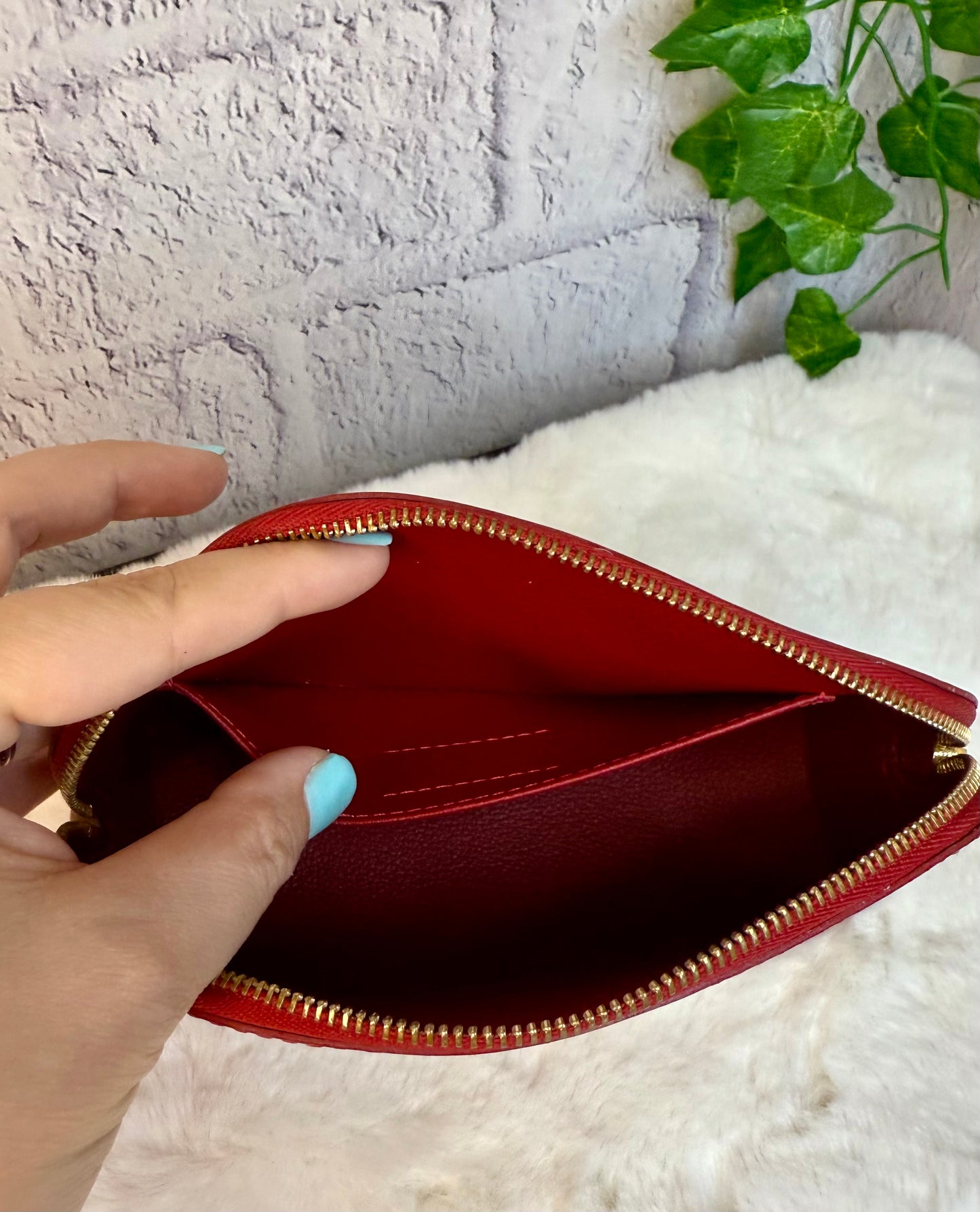 Louis Vuitton Red Vernis Cosmetic Pouch PM