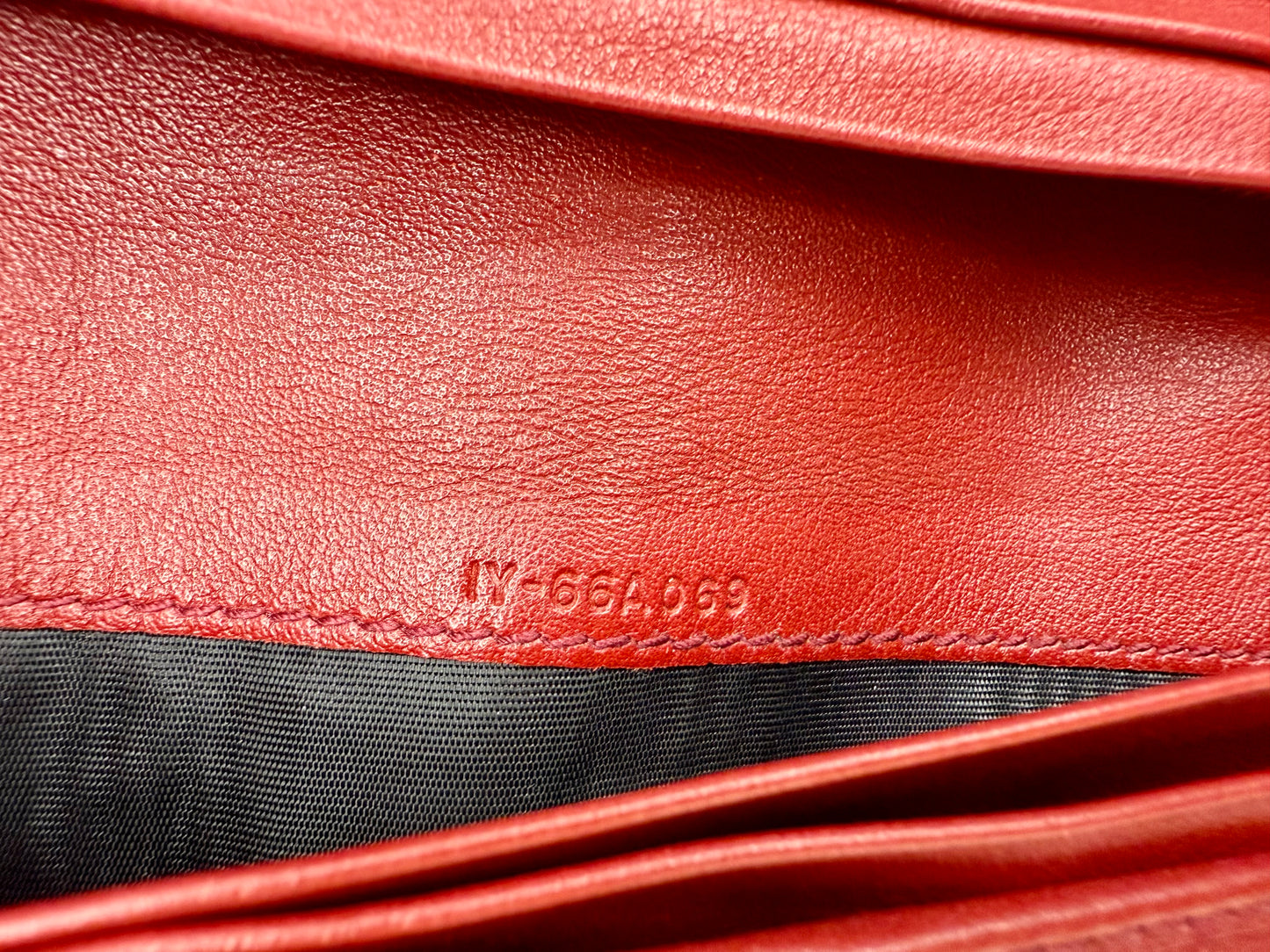 Salvatore Ferragamo Gancini Organizer Wallet Black