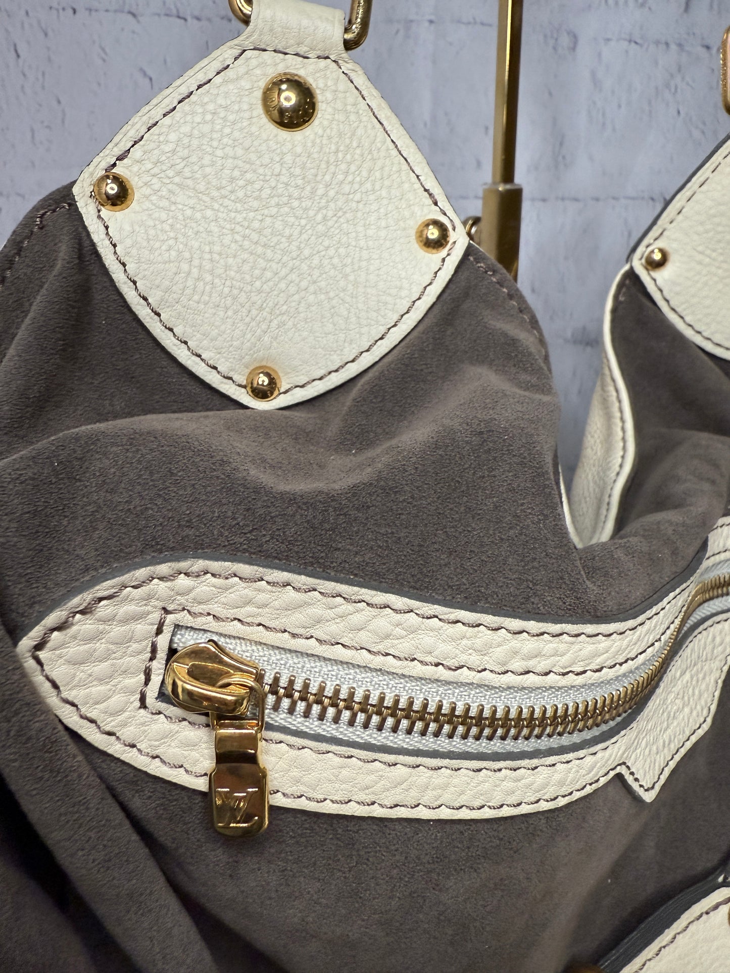 Louis Vuitton Mahina Leather XL Hobo Bag