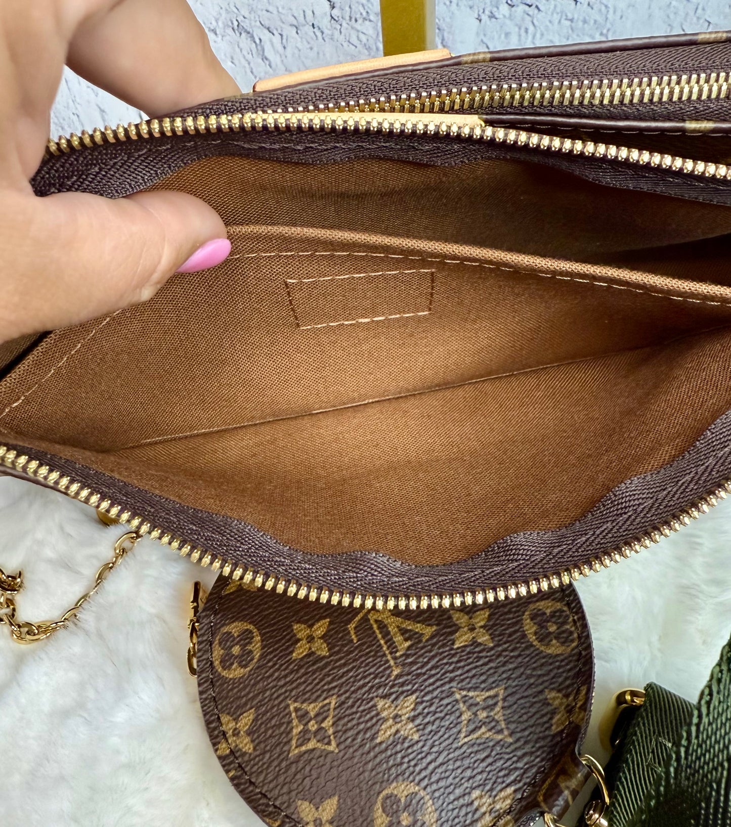 Louis Vuitton Monogram Multi Pochette Accessories Bag