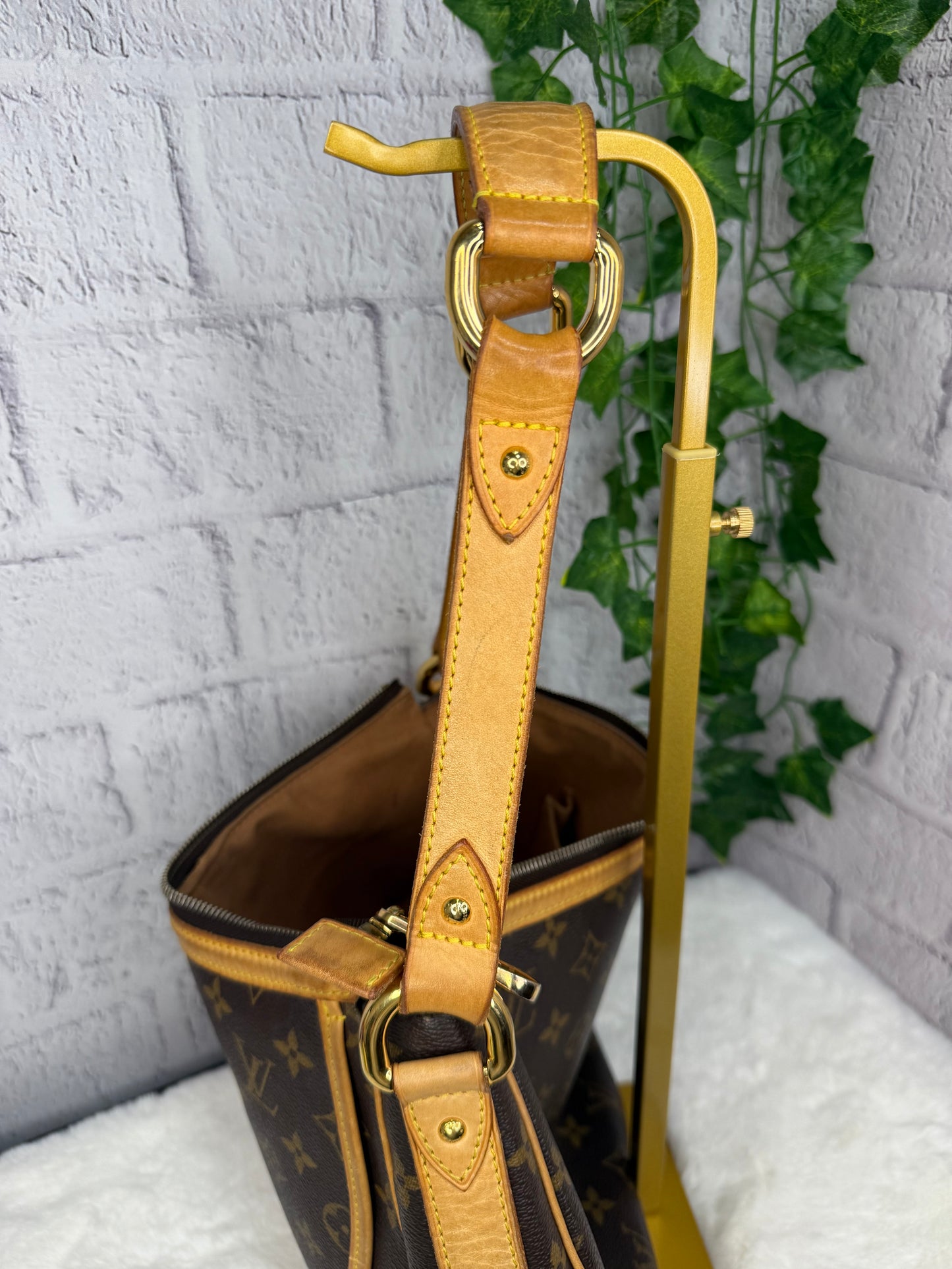 Louis Vuitton Tulum PM