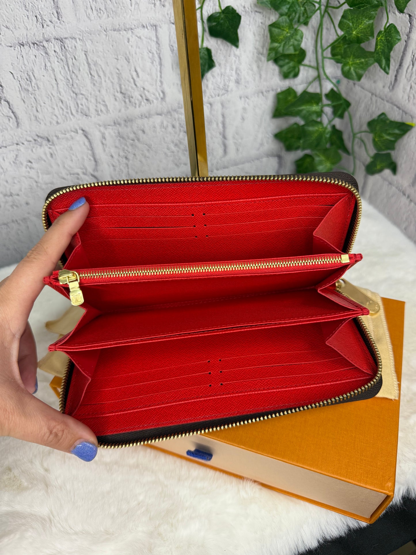 Louis Vuitton Long Zippy Monogram Wallet - Poppy NEW