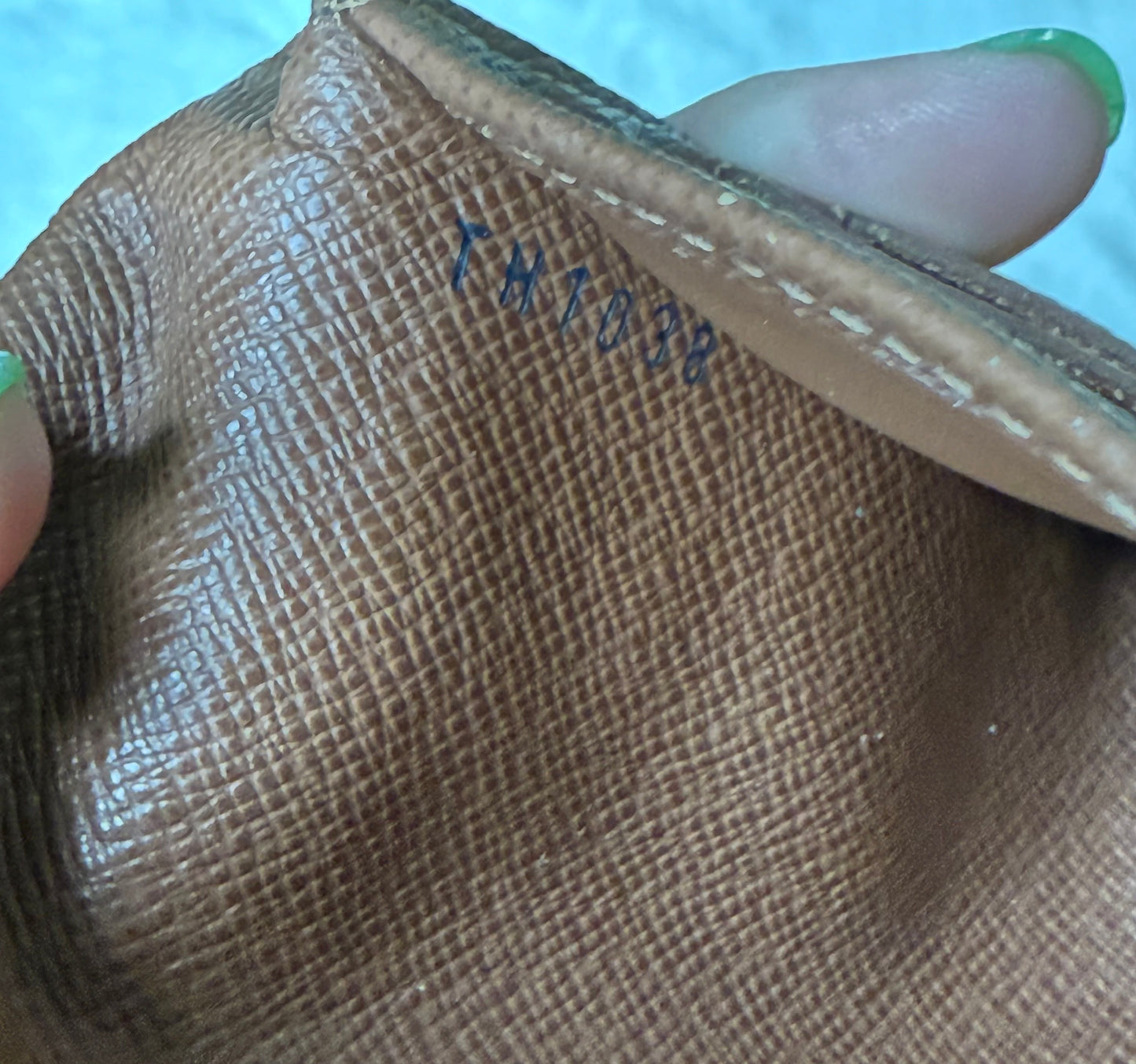 Louis Vuitton Monogram International Wallet