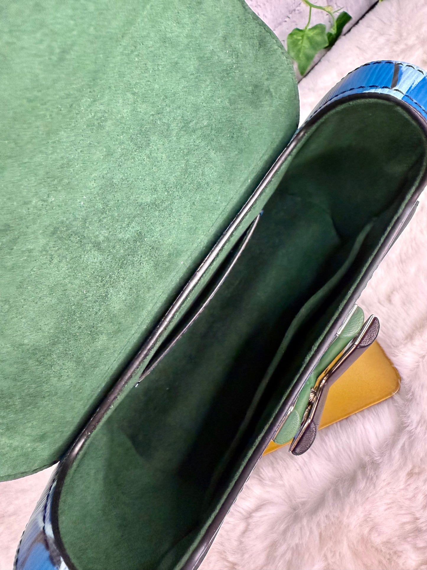Louis Vuitton Limited Edition Epi Aqua Twist PM