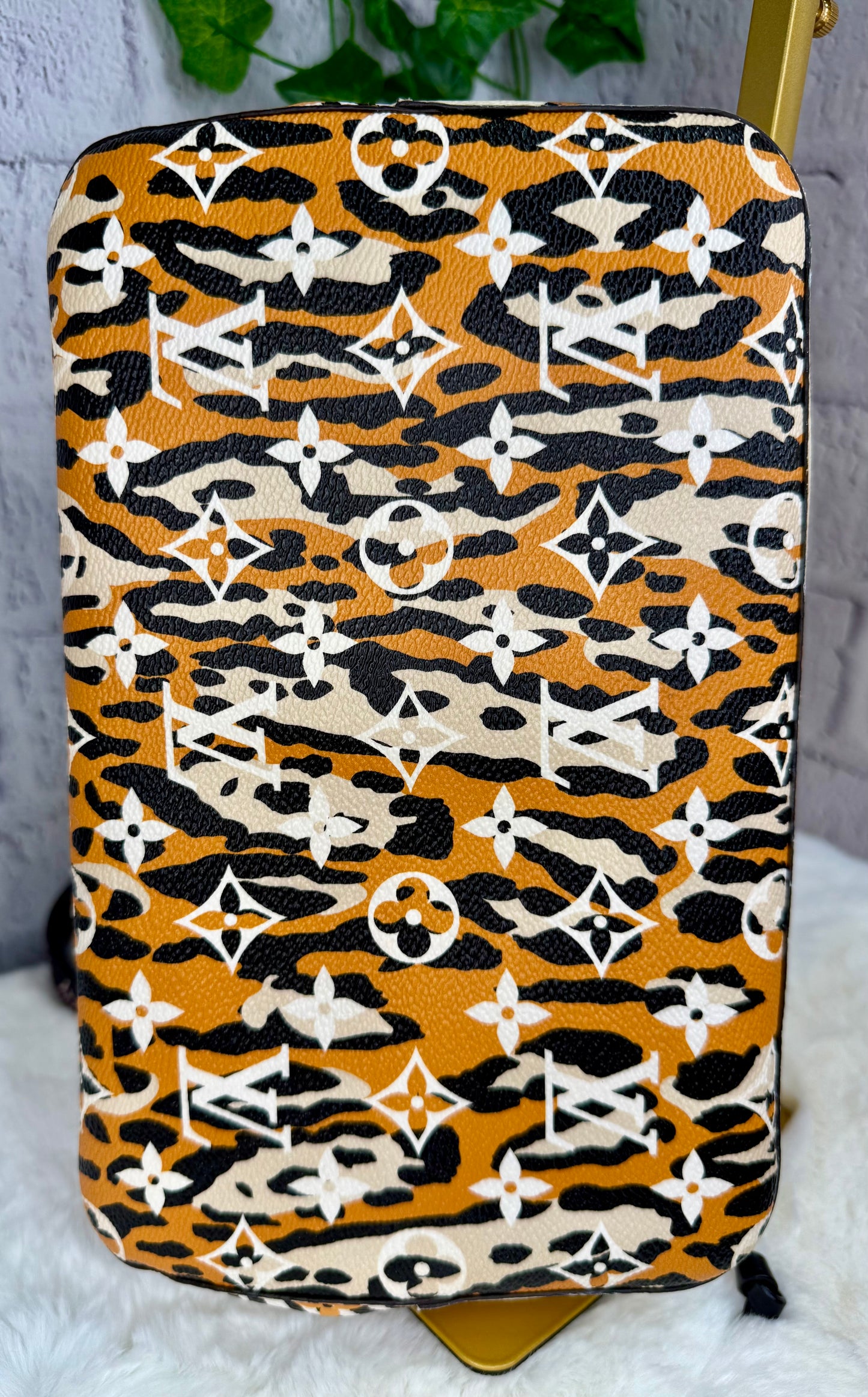 Louis Vuitton Limited Edition Jungle Neo Noe