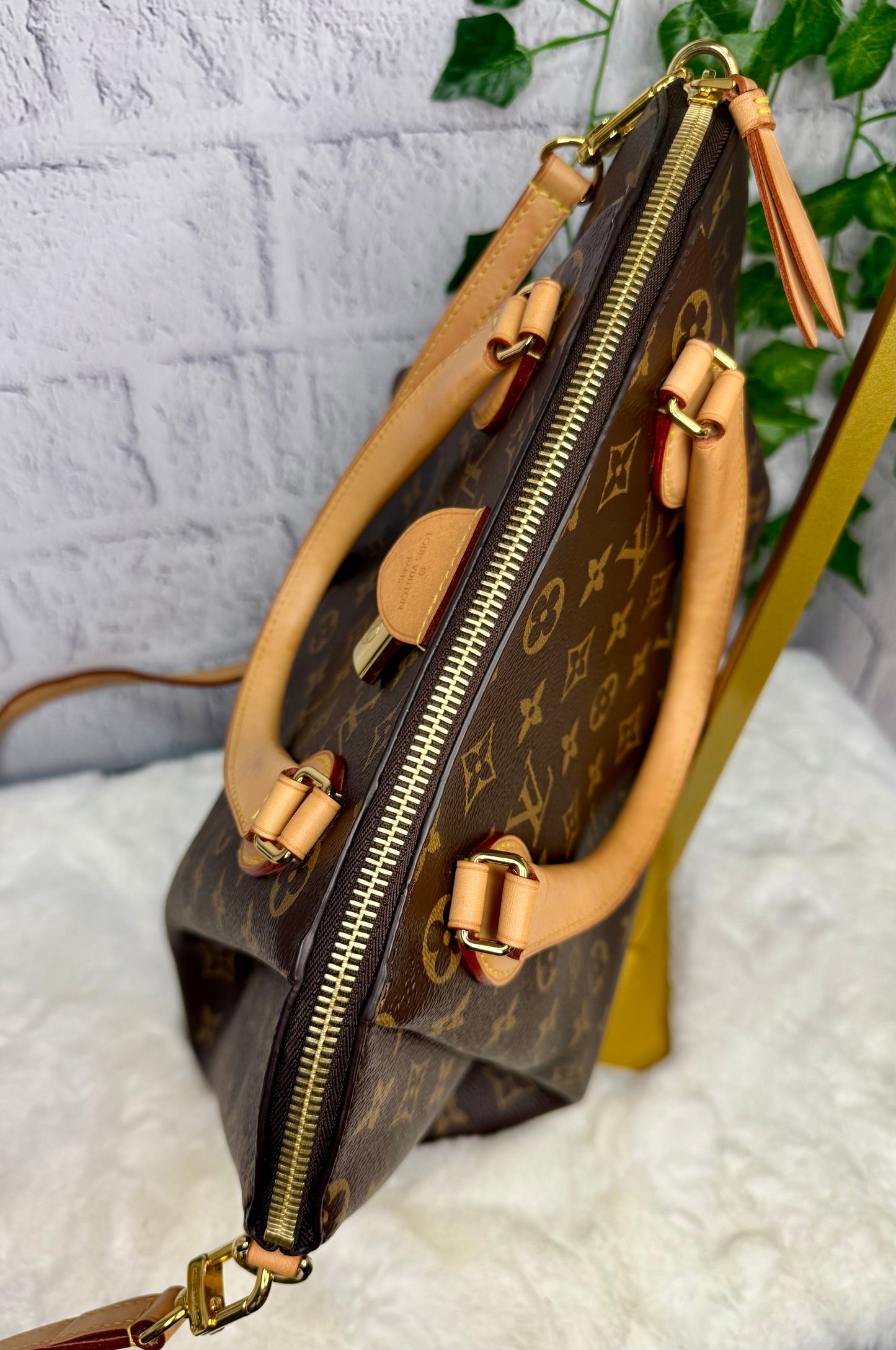 Louis Vuitton Monogram Rivoli MM