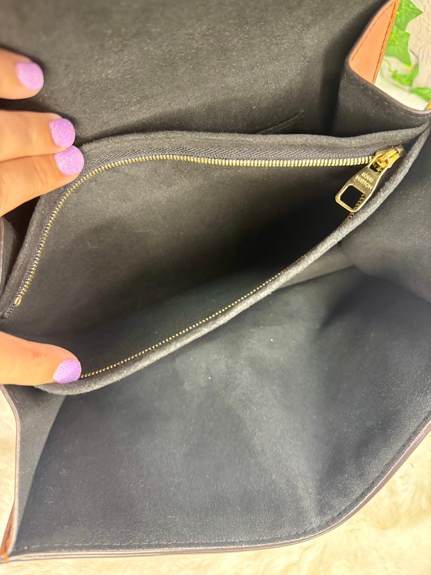 Louis Vuitton Dauphine MM