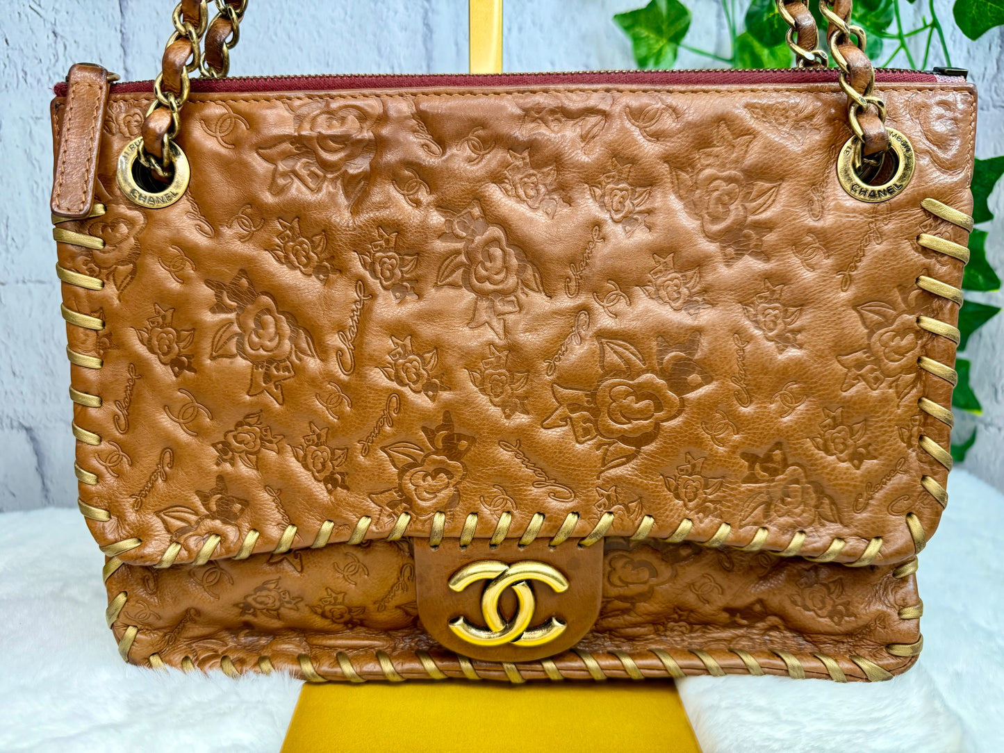 RARE Chanel Caramel Brown Calfskin Embossed Camellia Whipstitch Bag