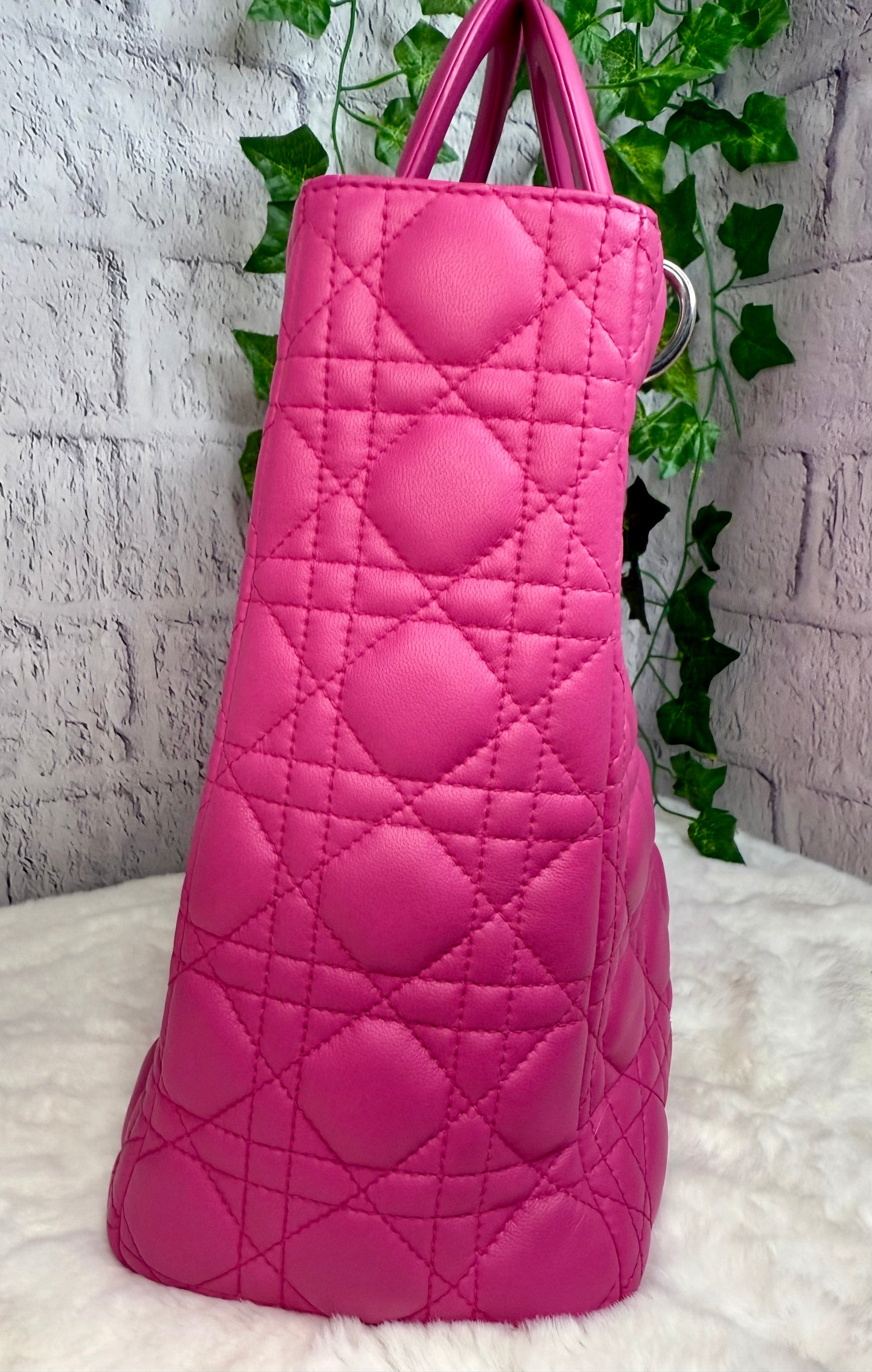 DIOR Lambskin Leather Cannage Lady Dior Large (Fuchsia)