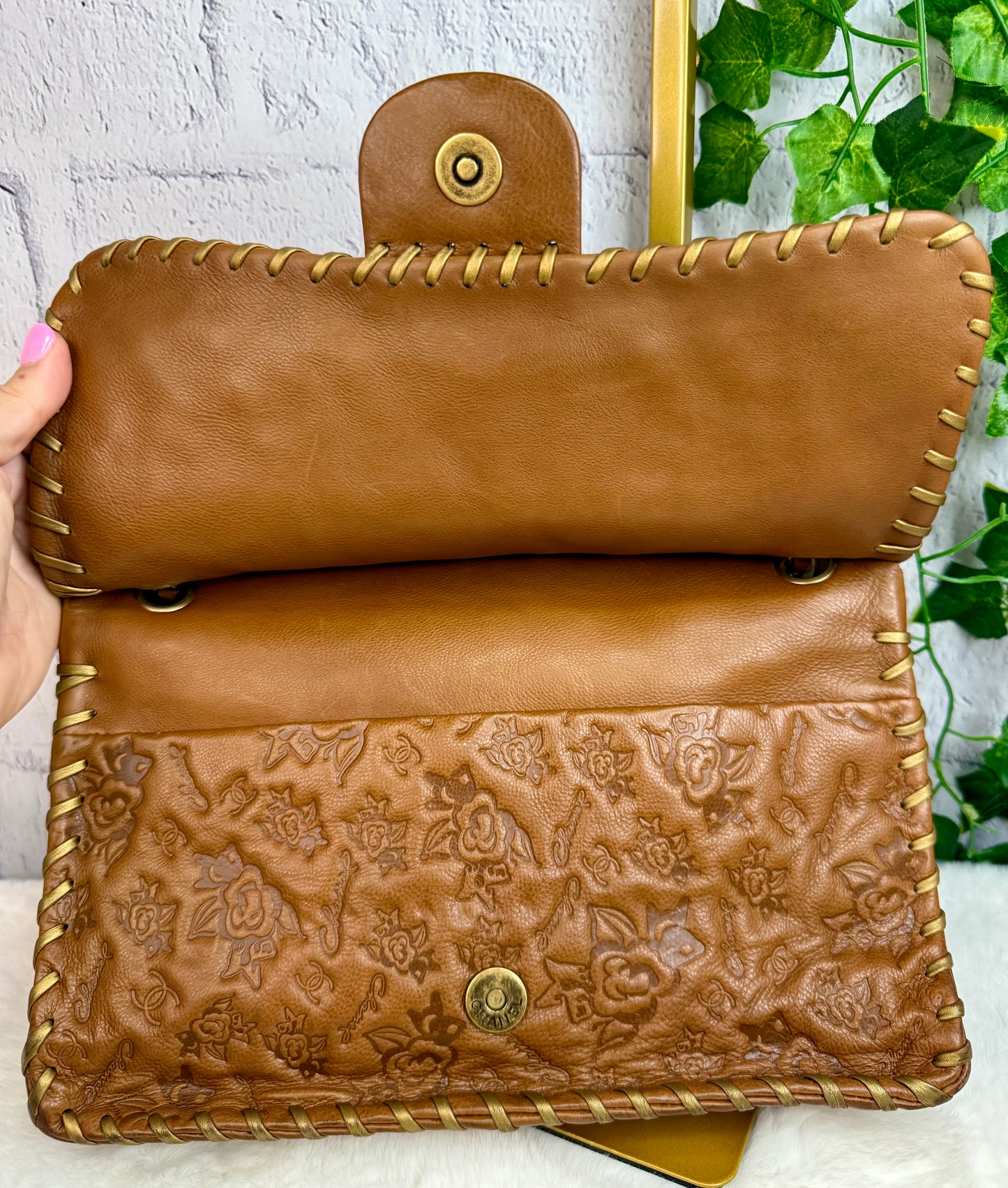 RARE Chanel Caramel Brown Calfskin Embossed Camellia Whipstitch Bag