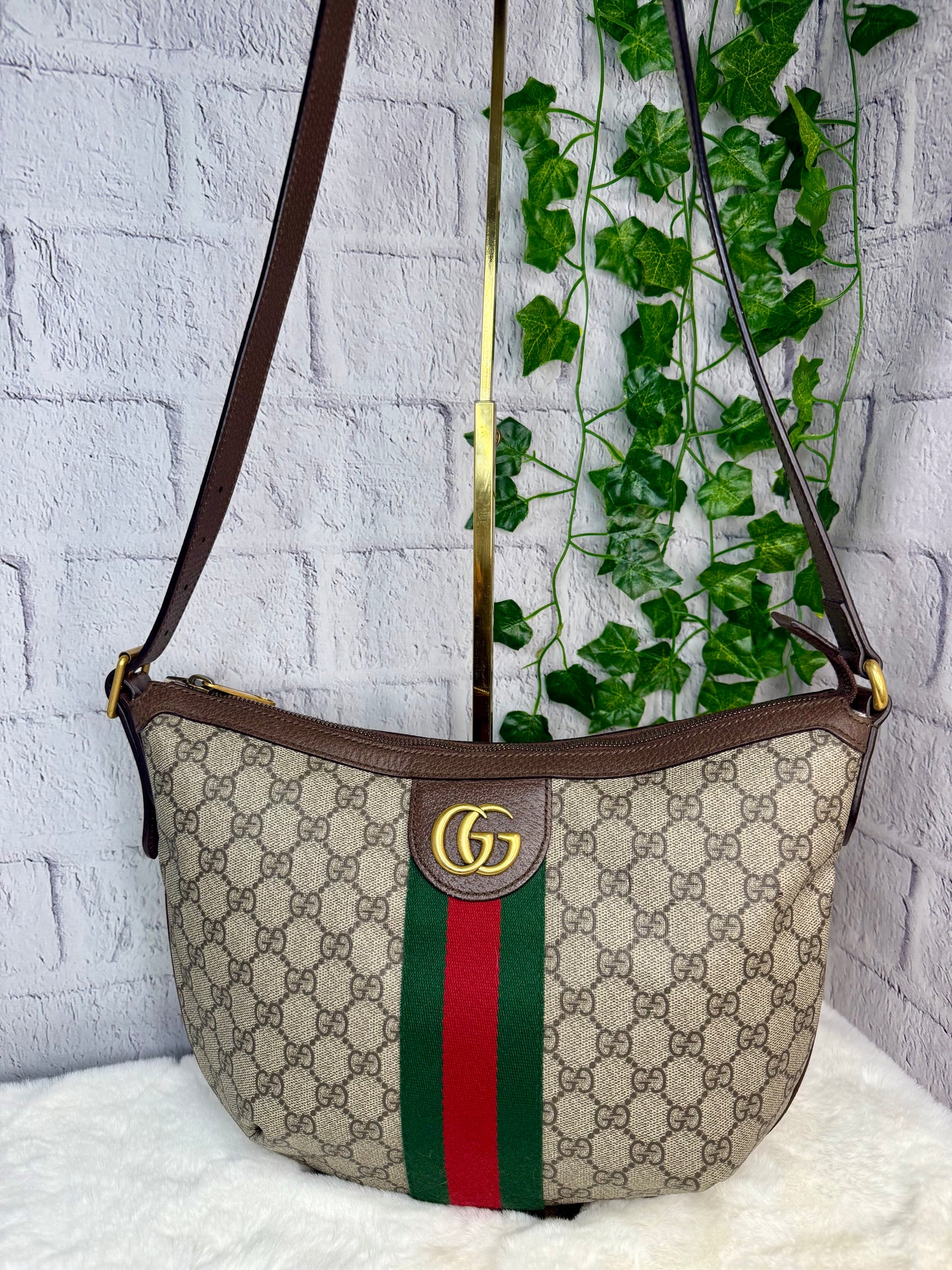 Gucci Supreme Ophidia Half Moon Hobo Bag Small