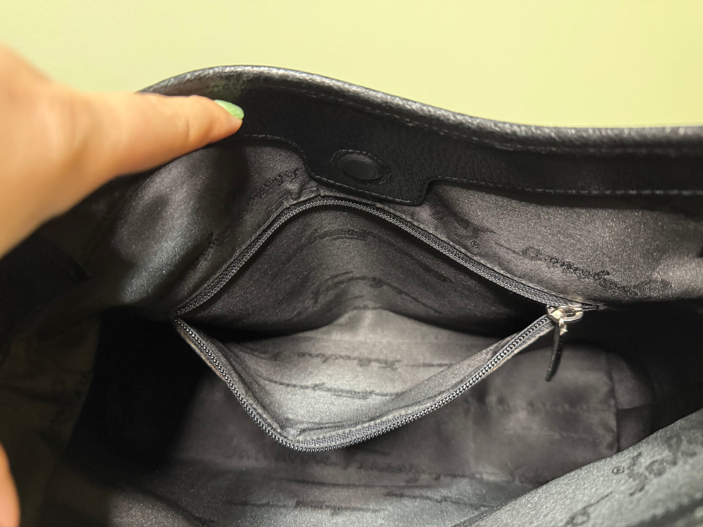 Salvatore Ferragamo Nero Cinghiale Shoulder Bag