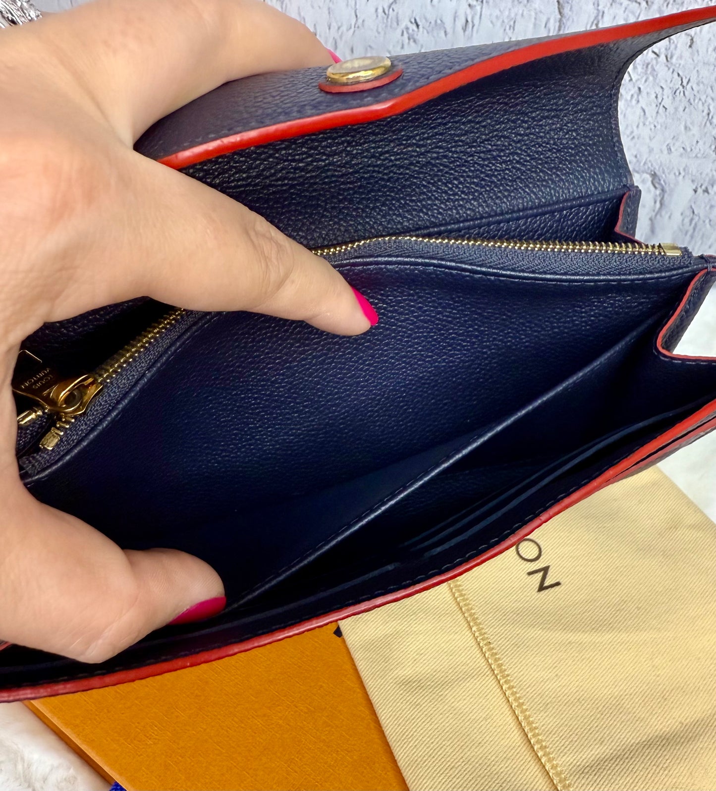 Louis Vuitton Sarah Empreinte Leather Wallet Marine Rouge