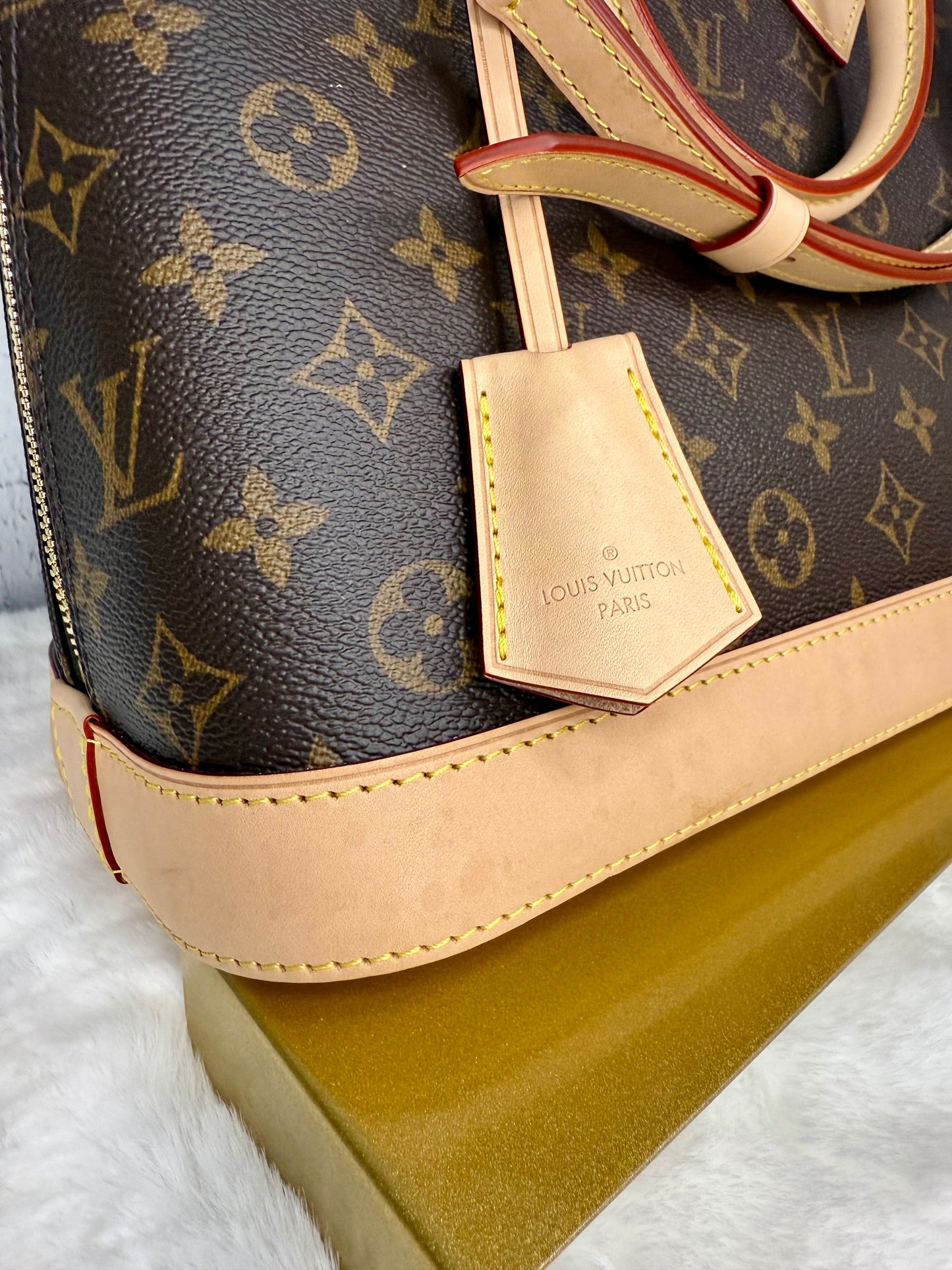 Louis Vuitton Alma PM w/ Adjustable Vachetta Strap