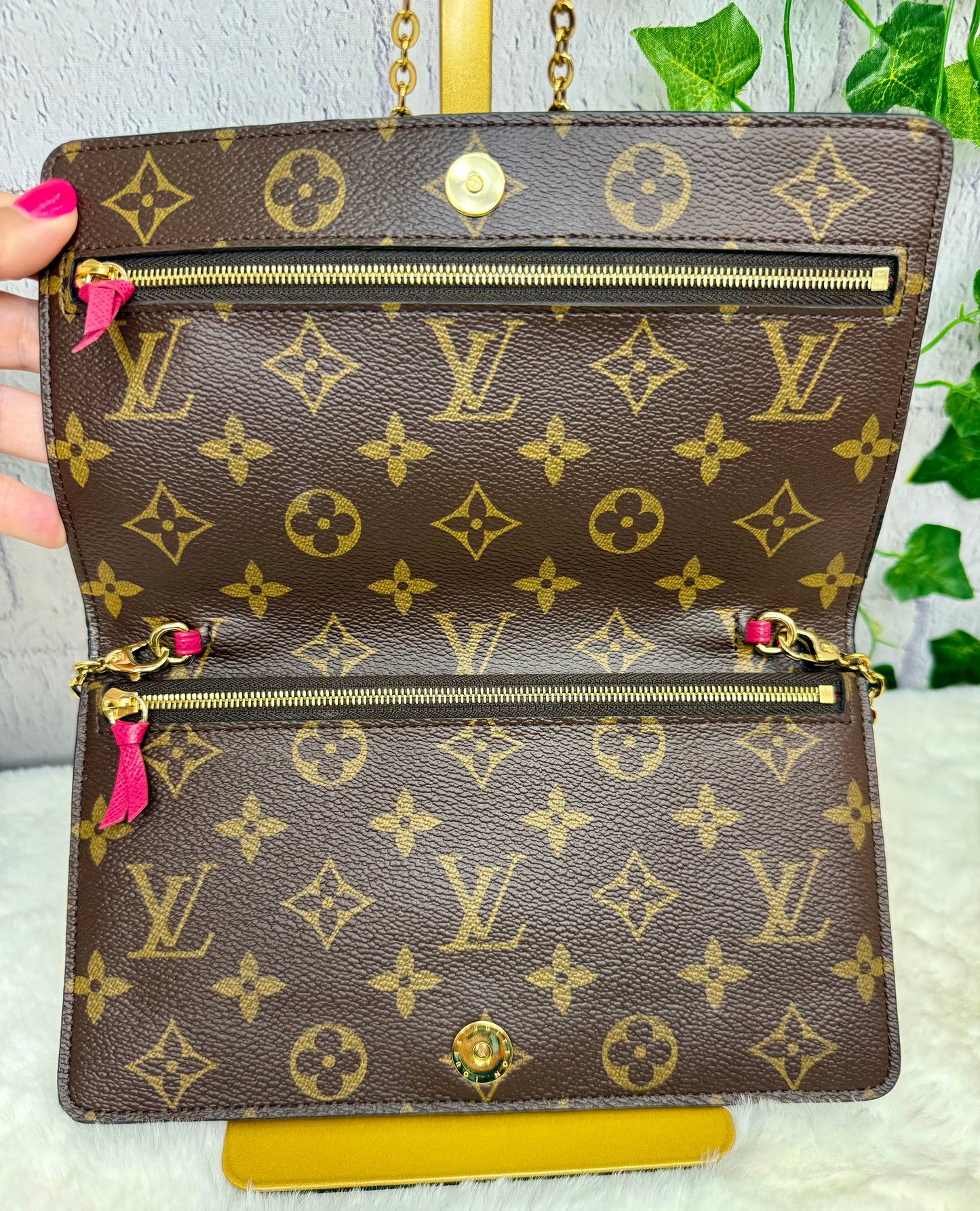 Louis Vuitton Limited Edition Summer Trunks Weekend Pochette