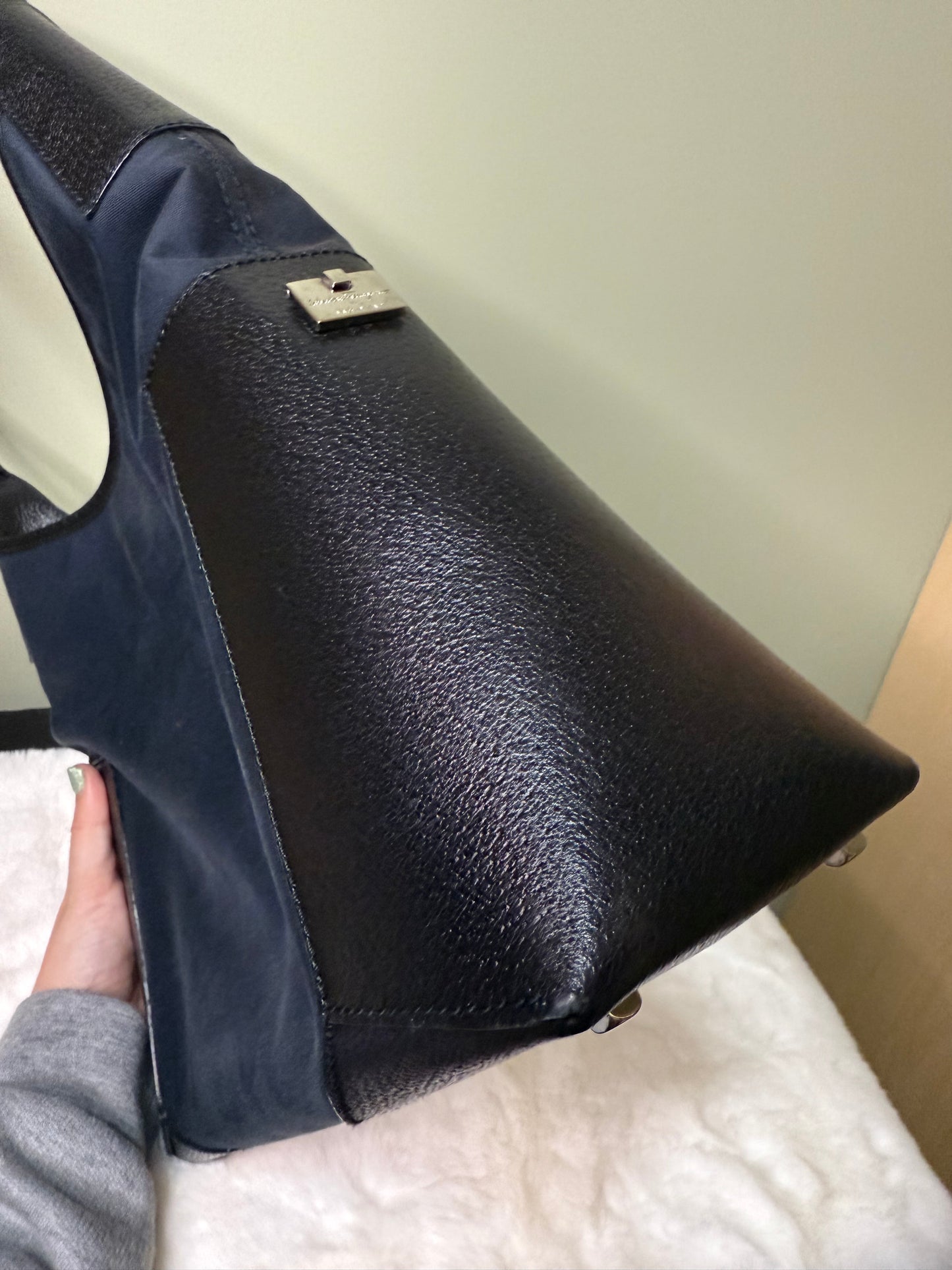 Salvatore Ferragamo Nero Cinghiale Shoulder Bag