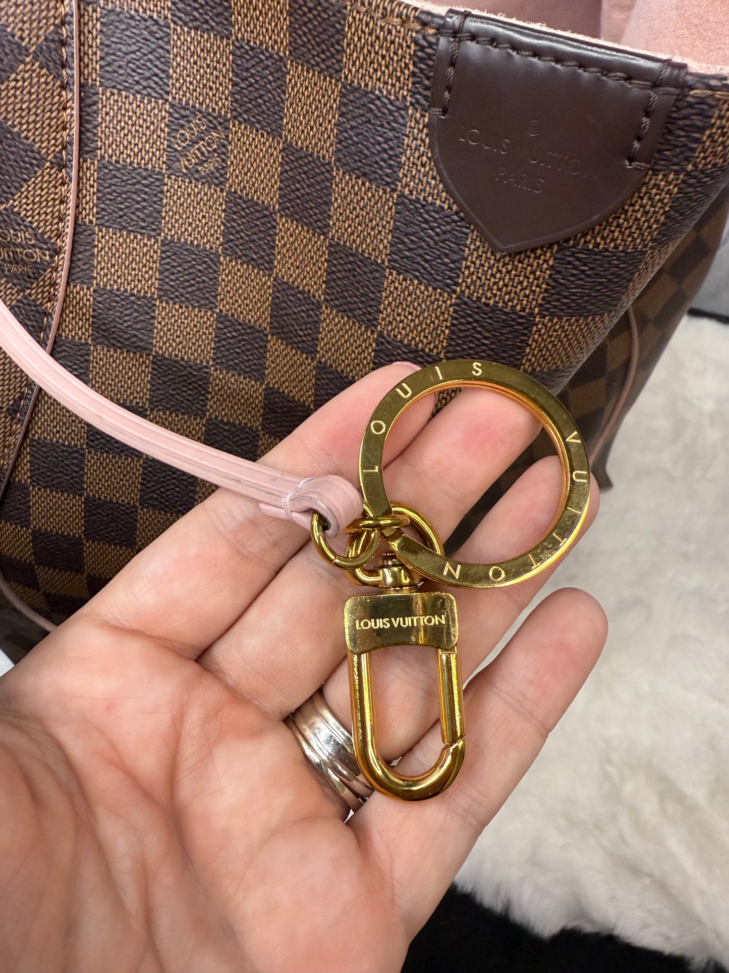 Louis Vuitton Caissa Hobo