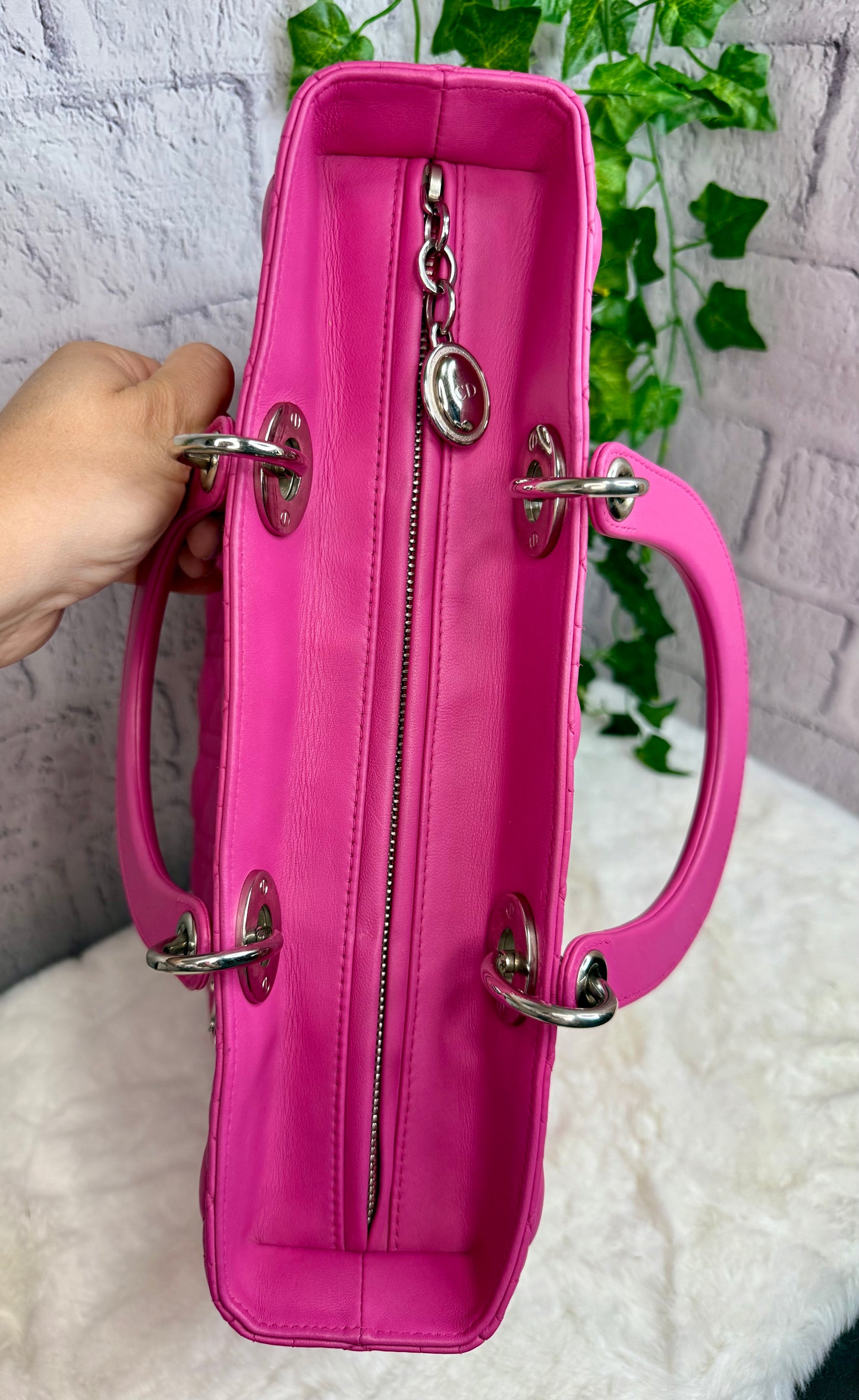 DIOR Lambskin Leather Cannage Lady Dior Large (Fuchsia)