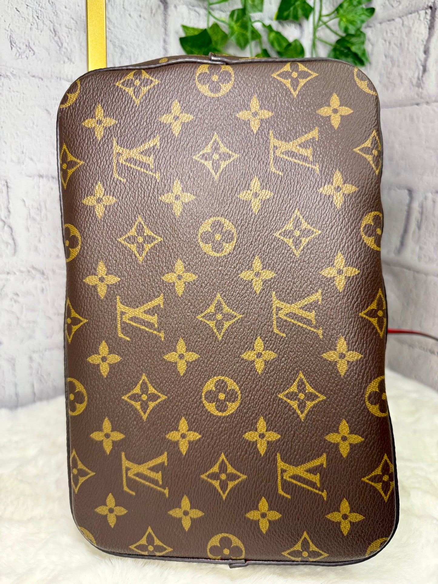 Louis Vuitton Monogram Neo Noe