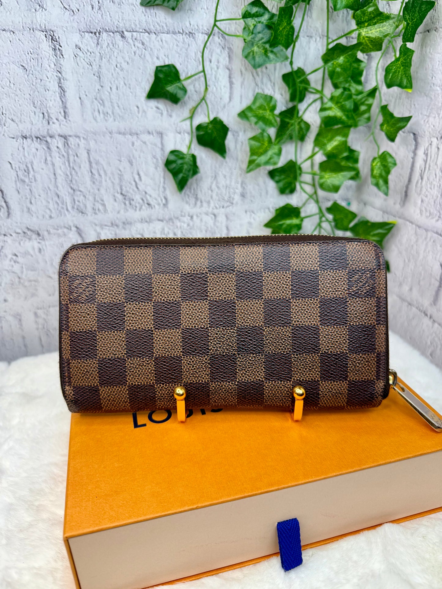 Louis Vuitton Damier Ebene Long Zippy Wallet