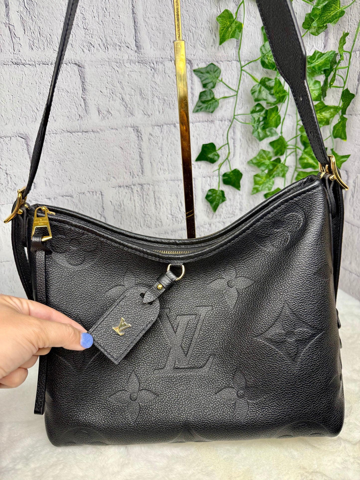 Louis Vuitton Carry All PM Empreinte Noir w/ Pouch