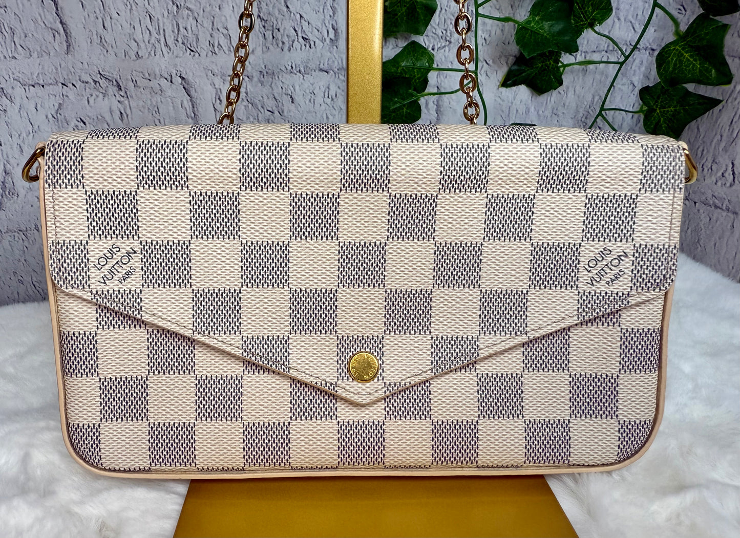Louis Vuitton Damier Azur Pochette Felicie w/ Inserts