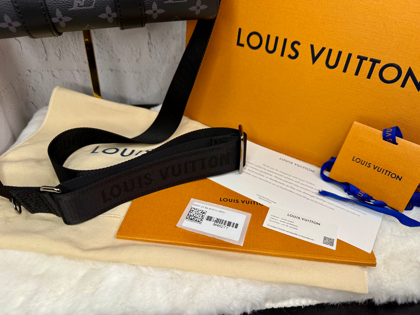 Louis Vuitton Keepall Bandouliere 25 Reverse Eclipse Monogram