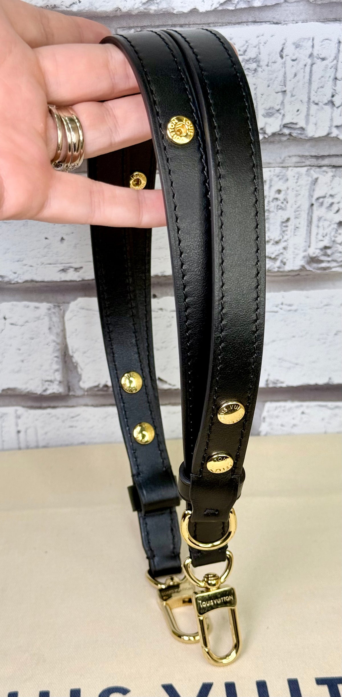 Louis Vuitton Boulogne (Monogram/Black) - Like New