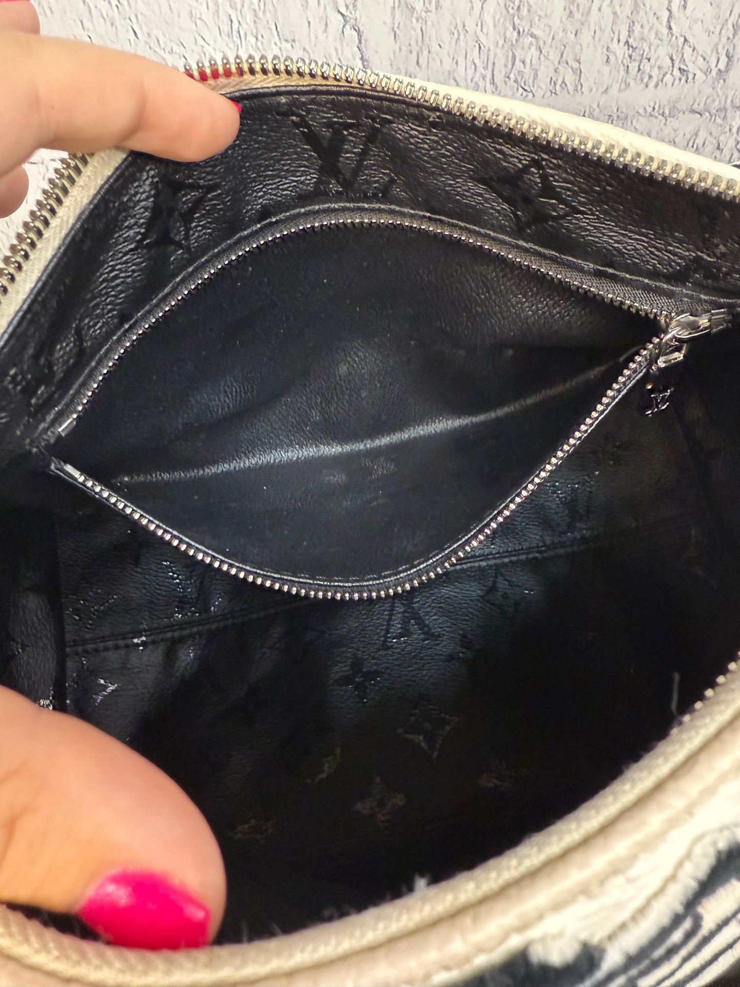 Louis Vuitton x Urs Fischer Limited Edition Speedy 25 Bandouliere