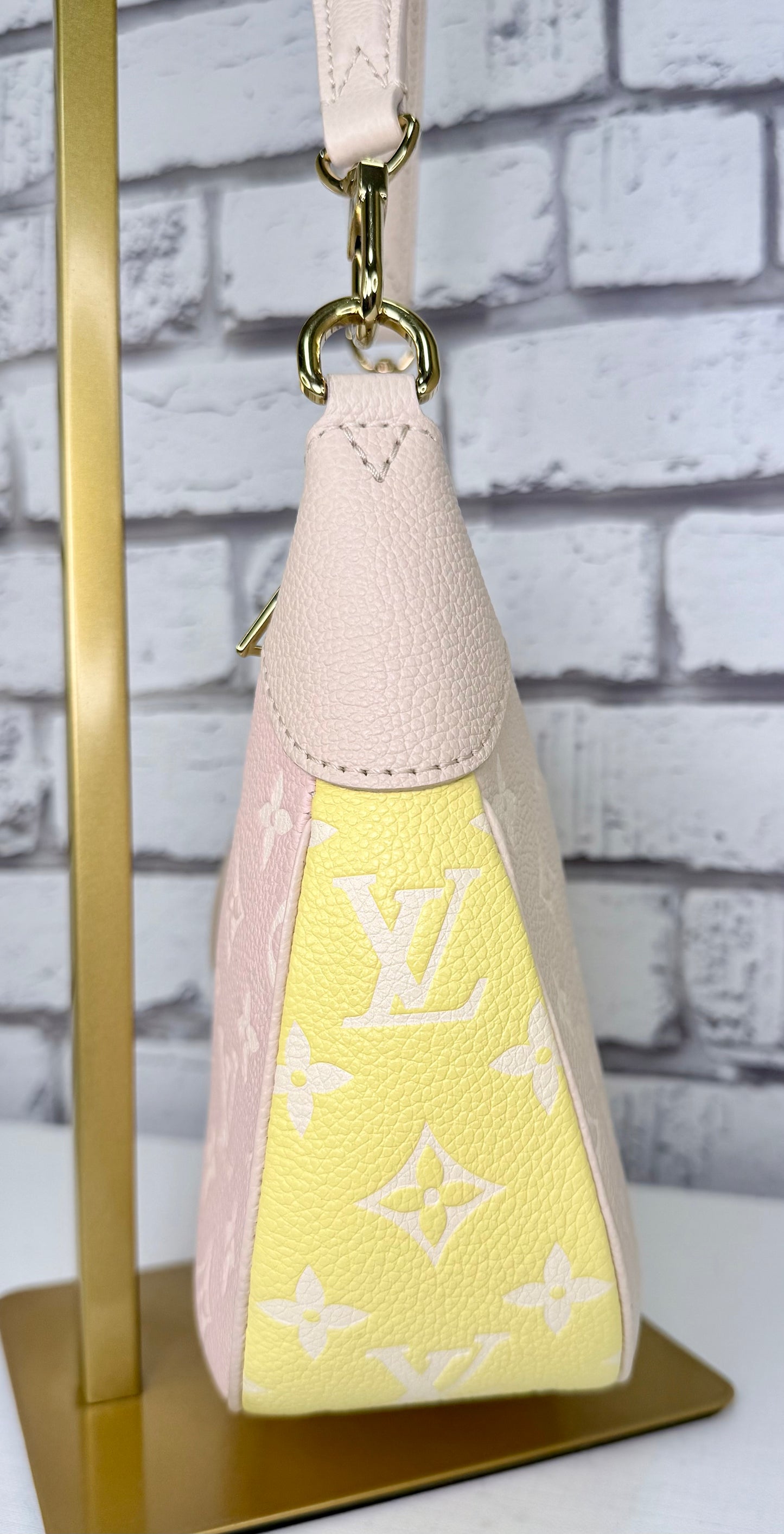 Louis Vuitton Limited Edition Bagatelle (Spring In The City) - Excellent