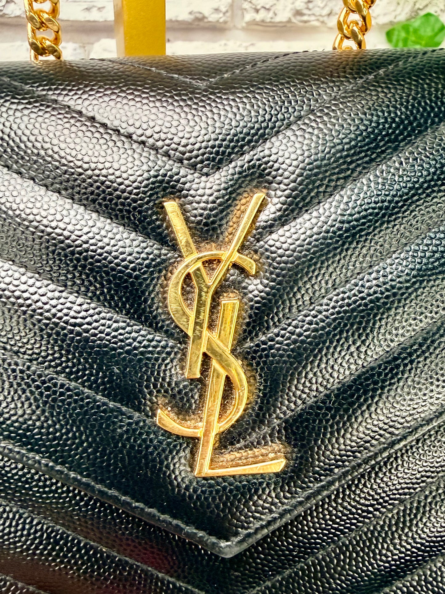 Saint Laurent Grained Leather Cassandre Wallet On Chain - Great/Excellent