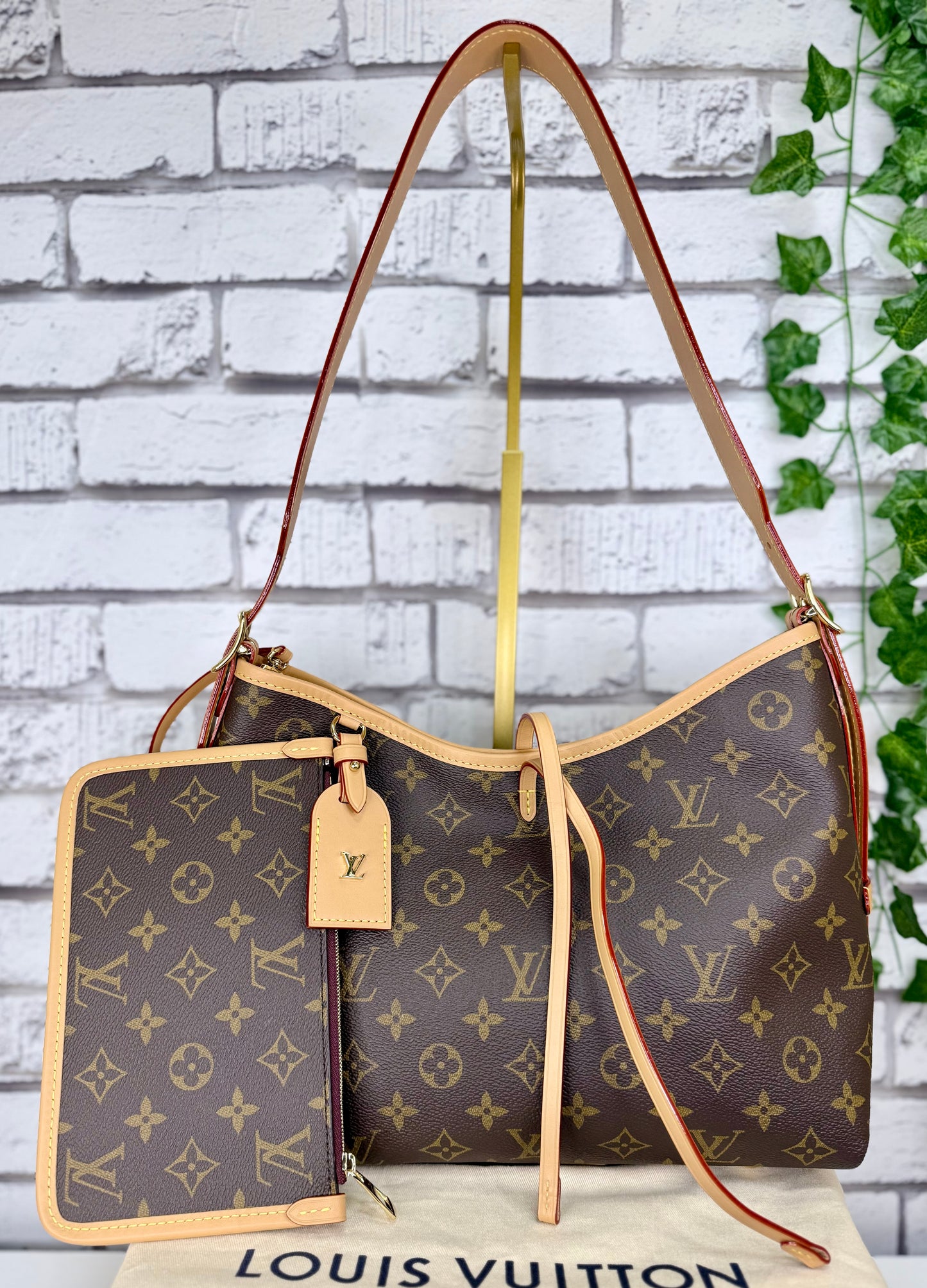 Louis Vuitton Carryall PM (Monogram) - Like New/Unused