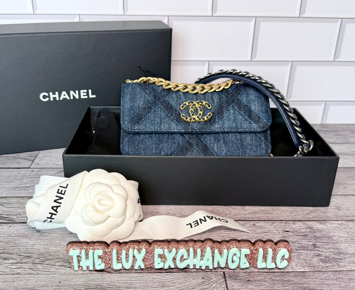 Chanel 19 Phone Holder (WOC) With Chain (Denim Quilted) - Like New