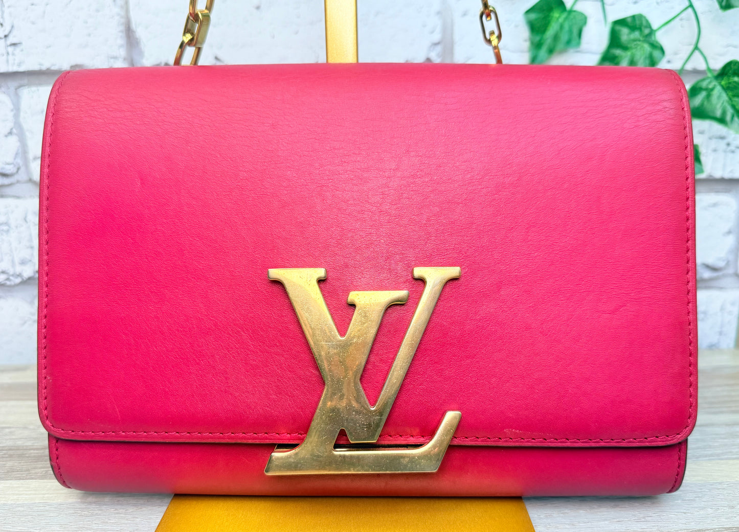 Louis Vuitton Calfskin Chain Louise MM - Raspberry