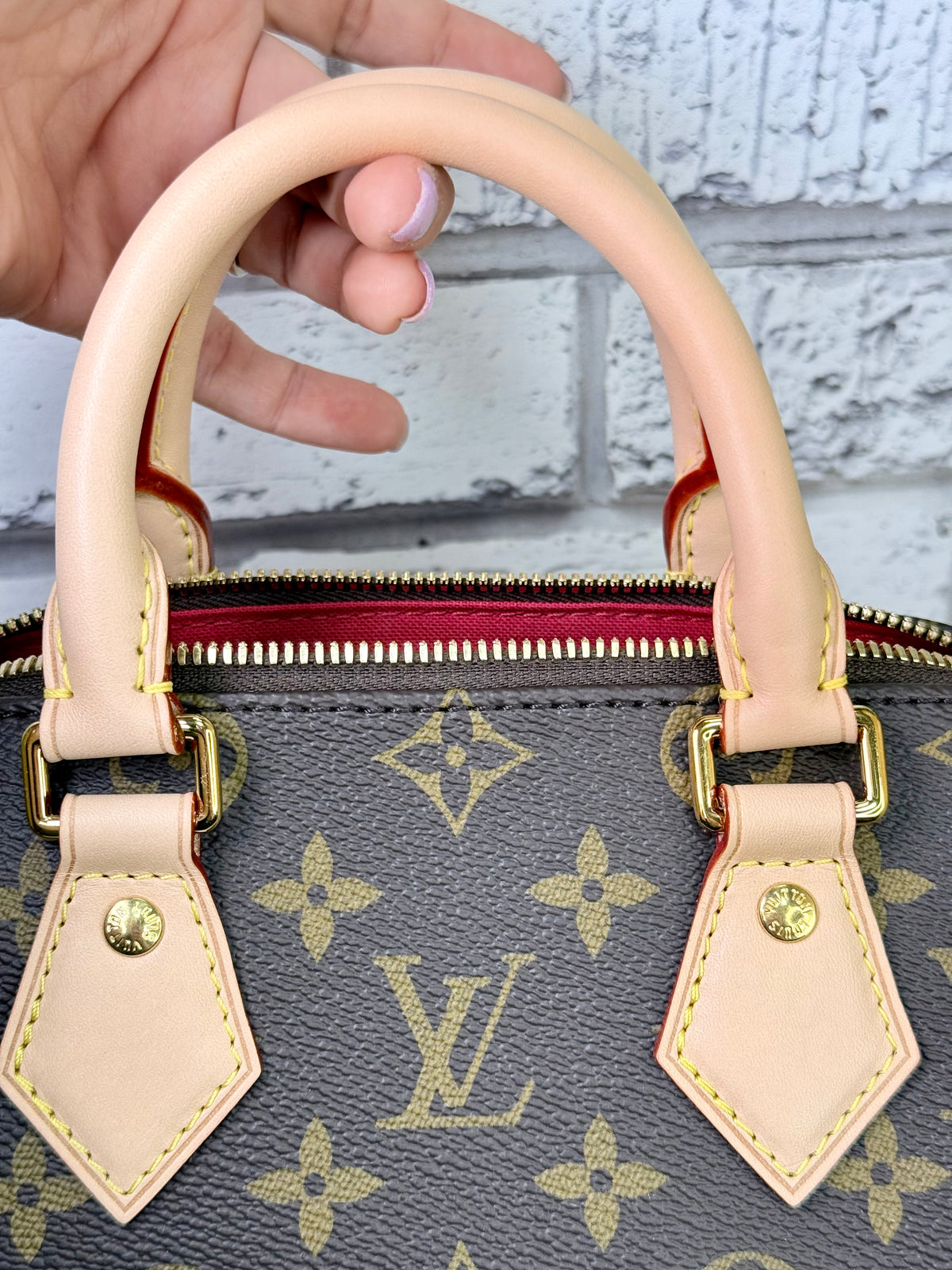 Louis Vuitton Speedy 20 Bandouliere (Monogram) - Like New/Unused