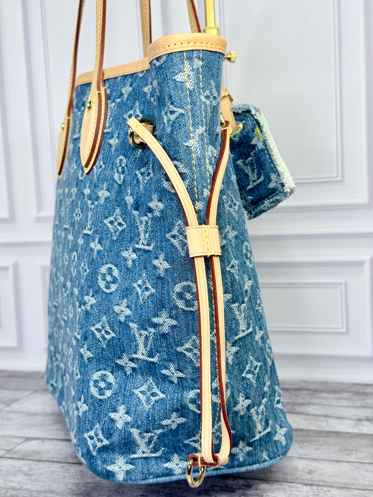 Louis Vuitton Denim Remix Neverfull MM - Excellent +
