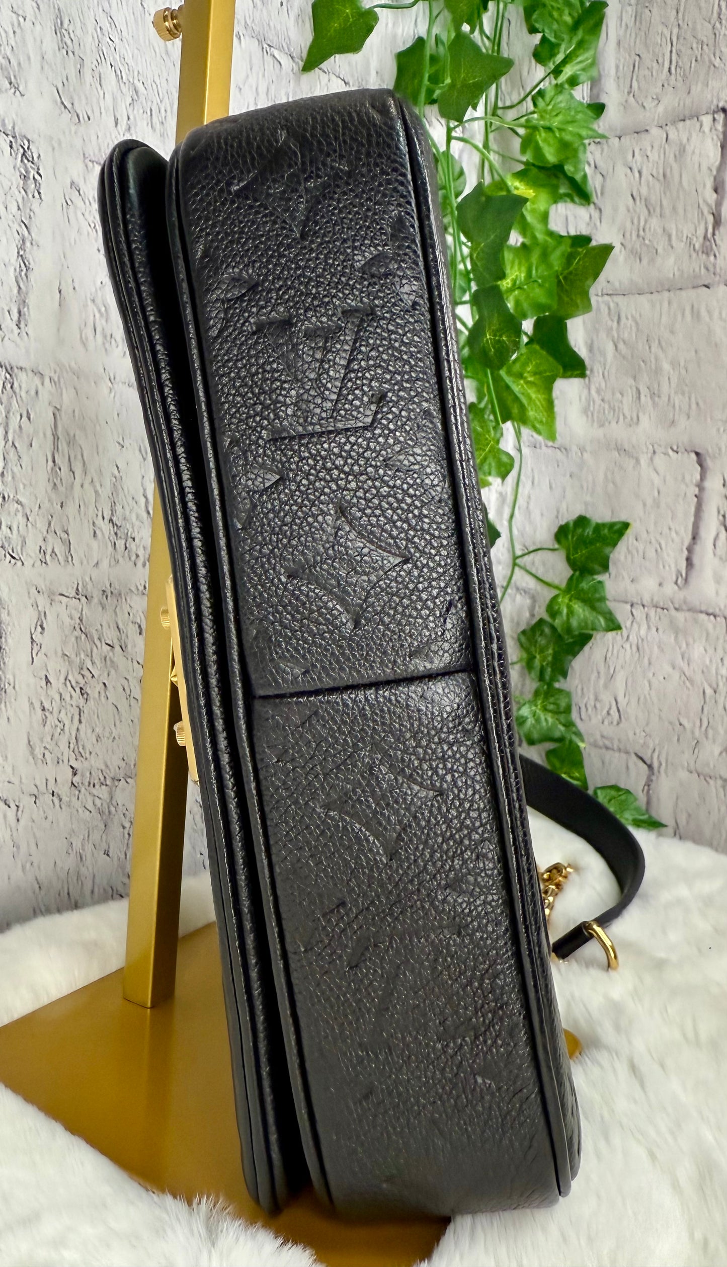 Louis Vuitton Black Empreinte Leather Marceau