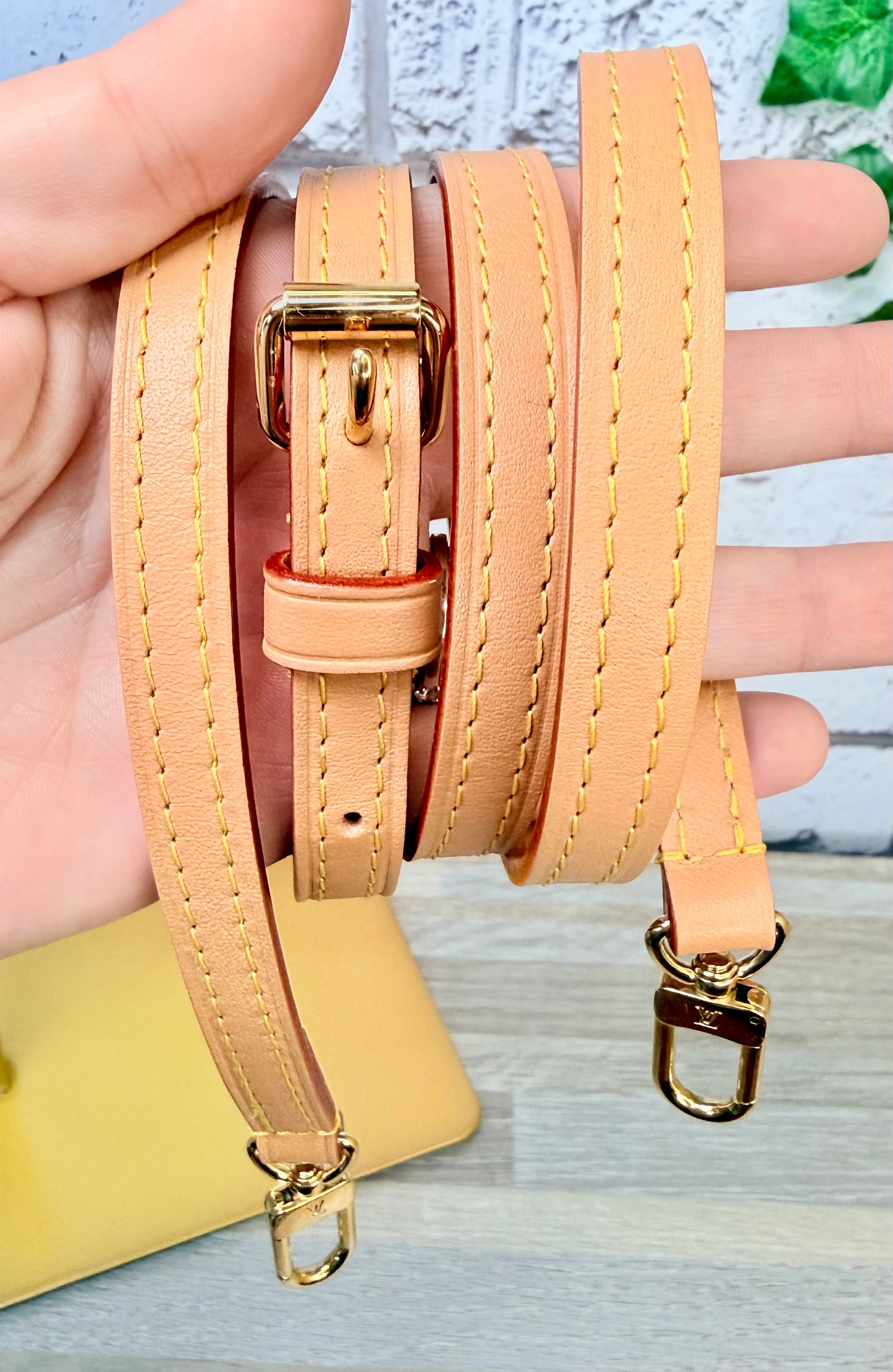 Pre-Owned Louis Vuitton Monogram Deauville Mini