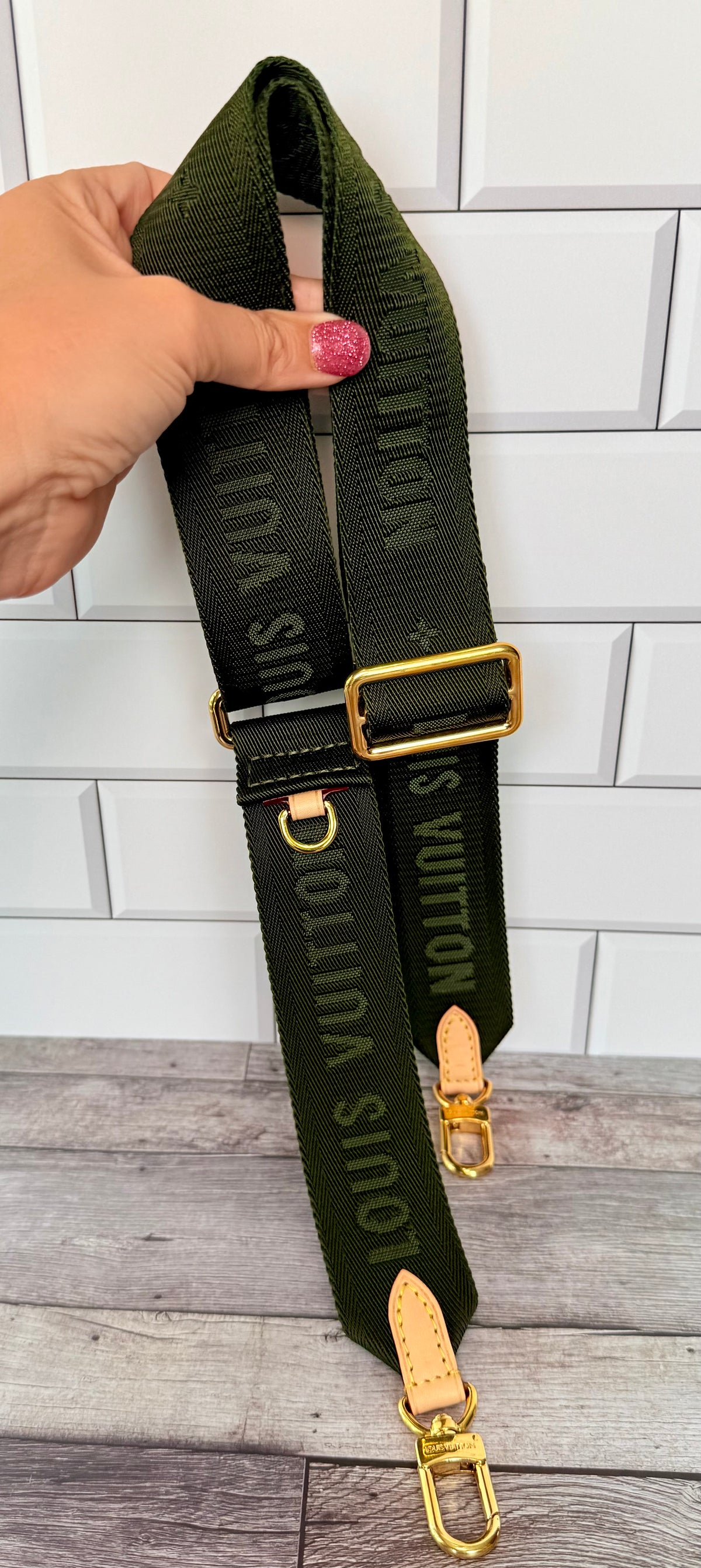 Louis Vuitton Multi Pochette Accessoires (Monogram/Khaki Green) - Like New