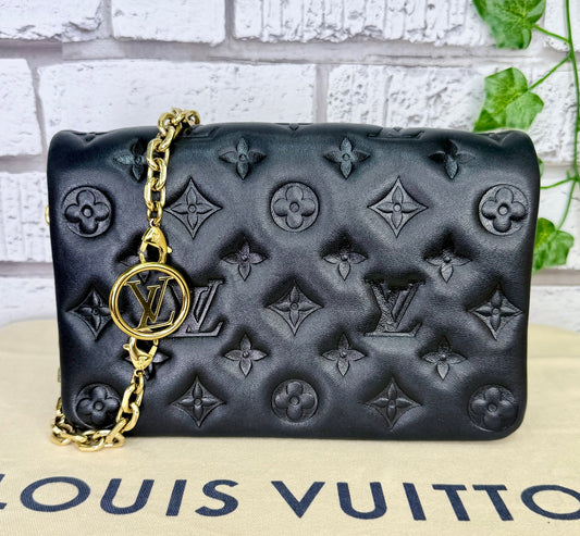 Louis Vuitton Coussin Pochette (Black) - Excellent