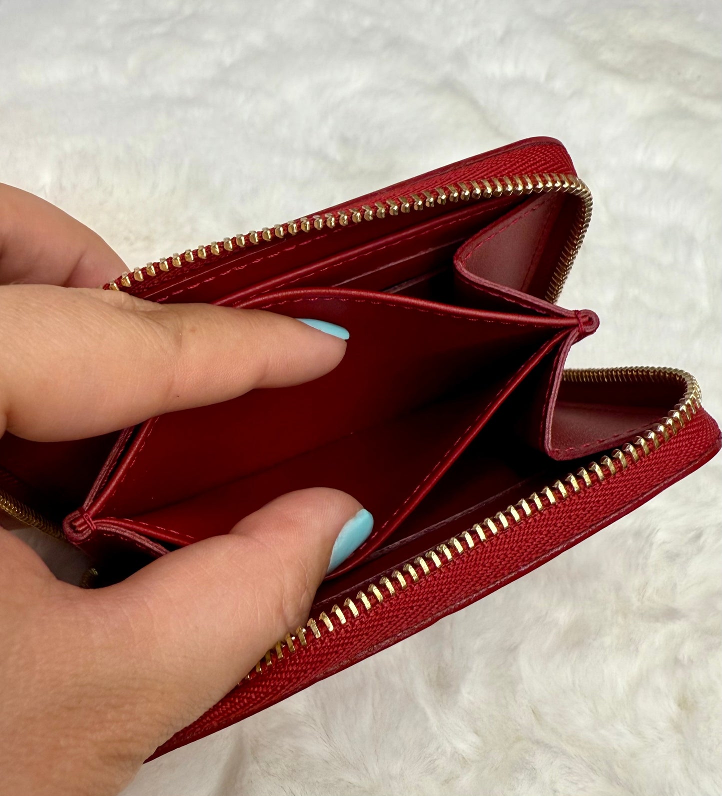 Louis Vuitton Vernis Red Compact Zippy Wallet