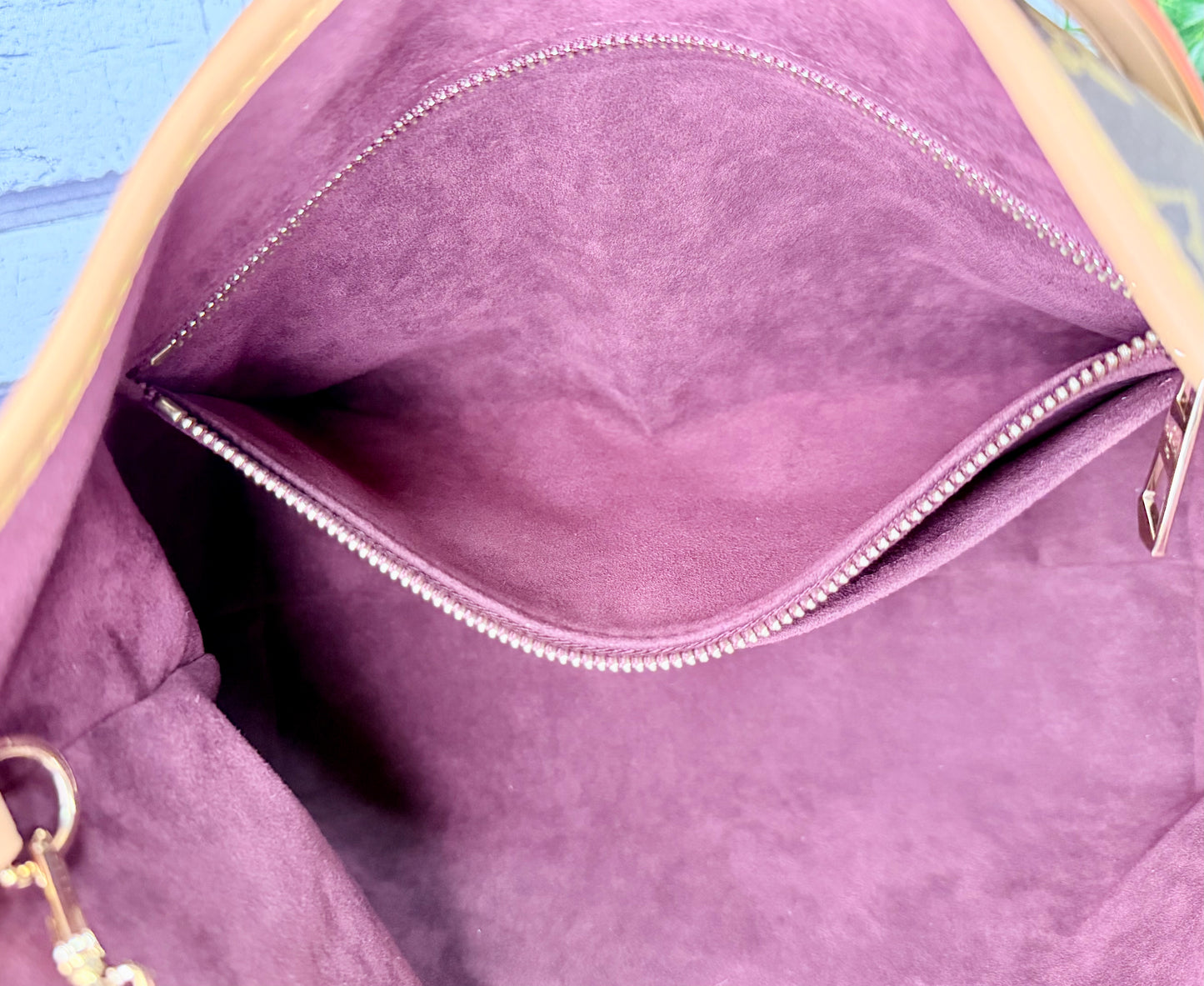 Louis Vuitton Carryall PM (Monogram) - Like New/Unused