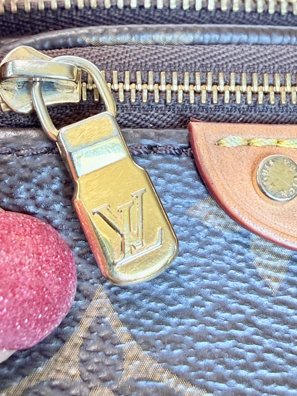 Louis Vuitton Mini Bum Bag (Monogram) - Great