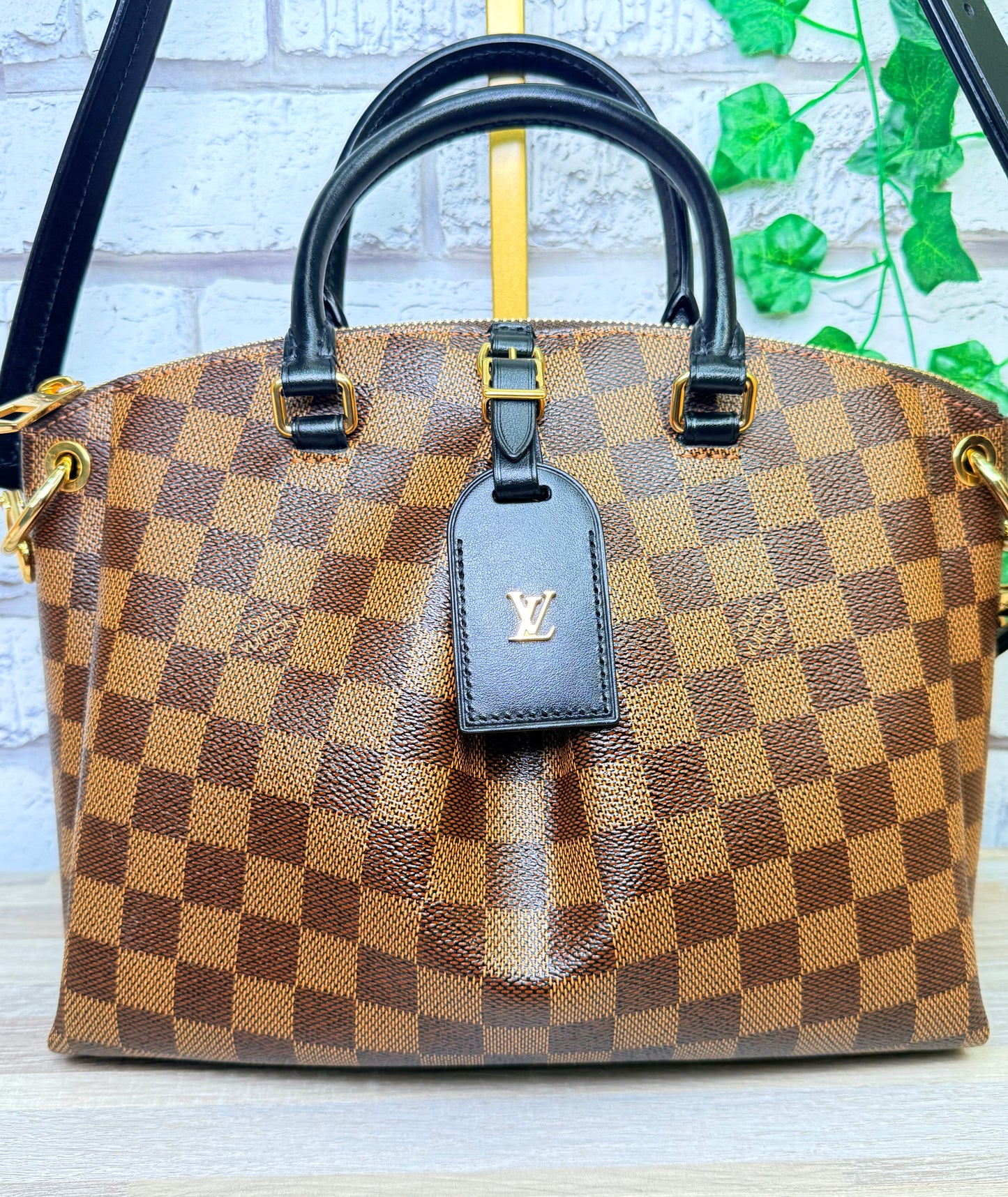 Pre-Owned Louis Vuitton Damier Ebene Odeon PM Tote
