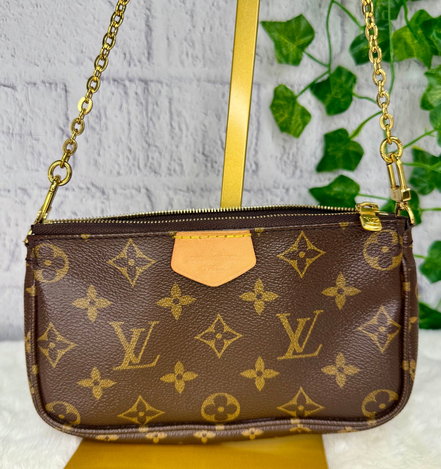 Louis Vuitton Monogram Multi Pochette (Pink)